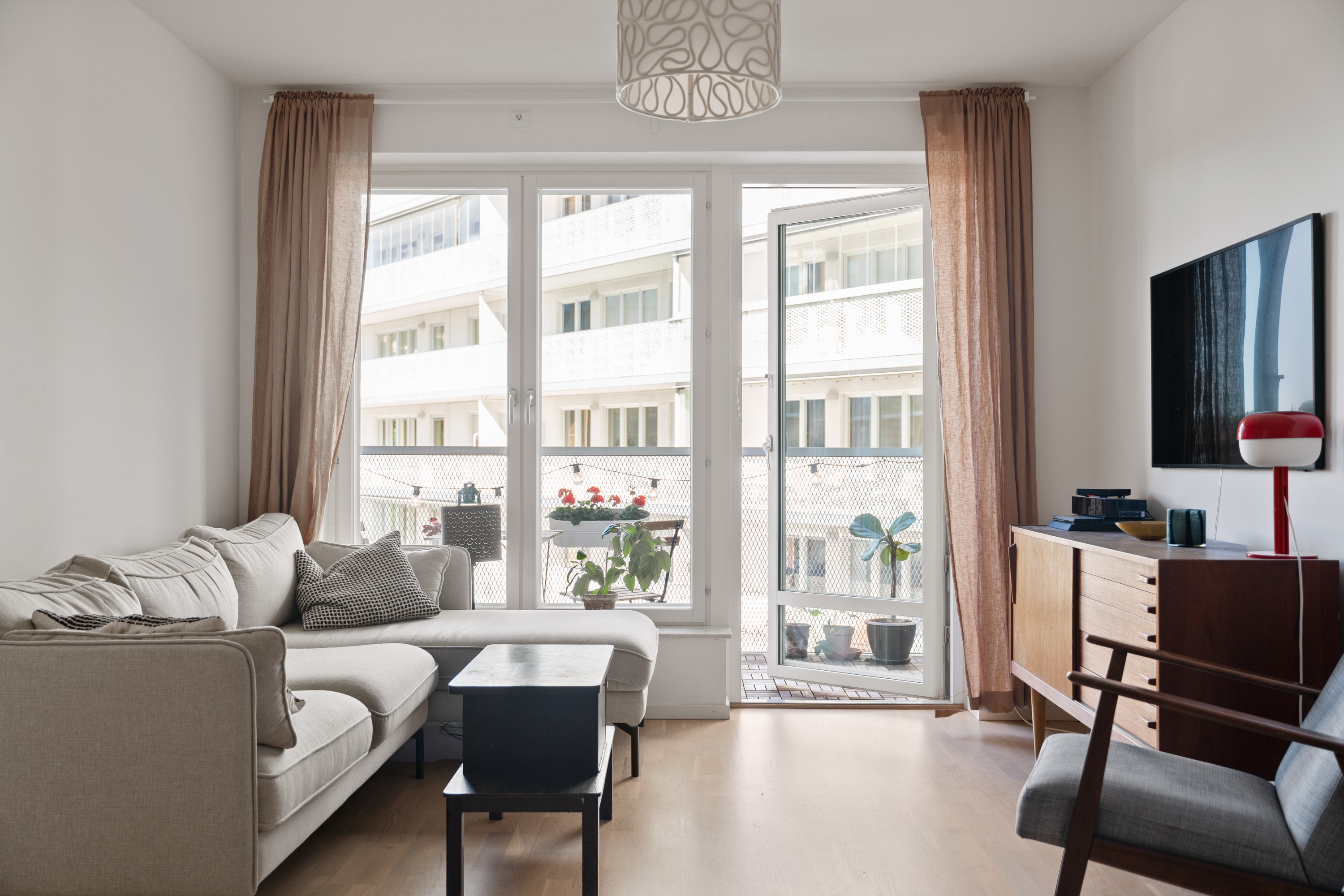 Bostadsbild från Liljeholmsgränd 2, 3 tr, Såld i Liljeholmen - Liljeholmskajen, Stockholm