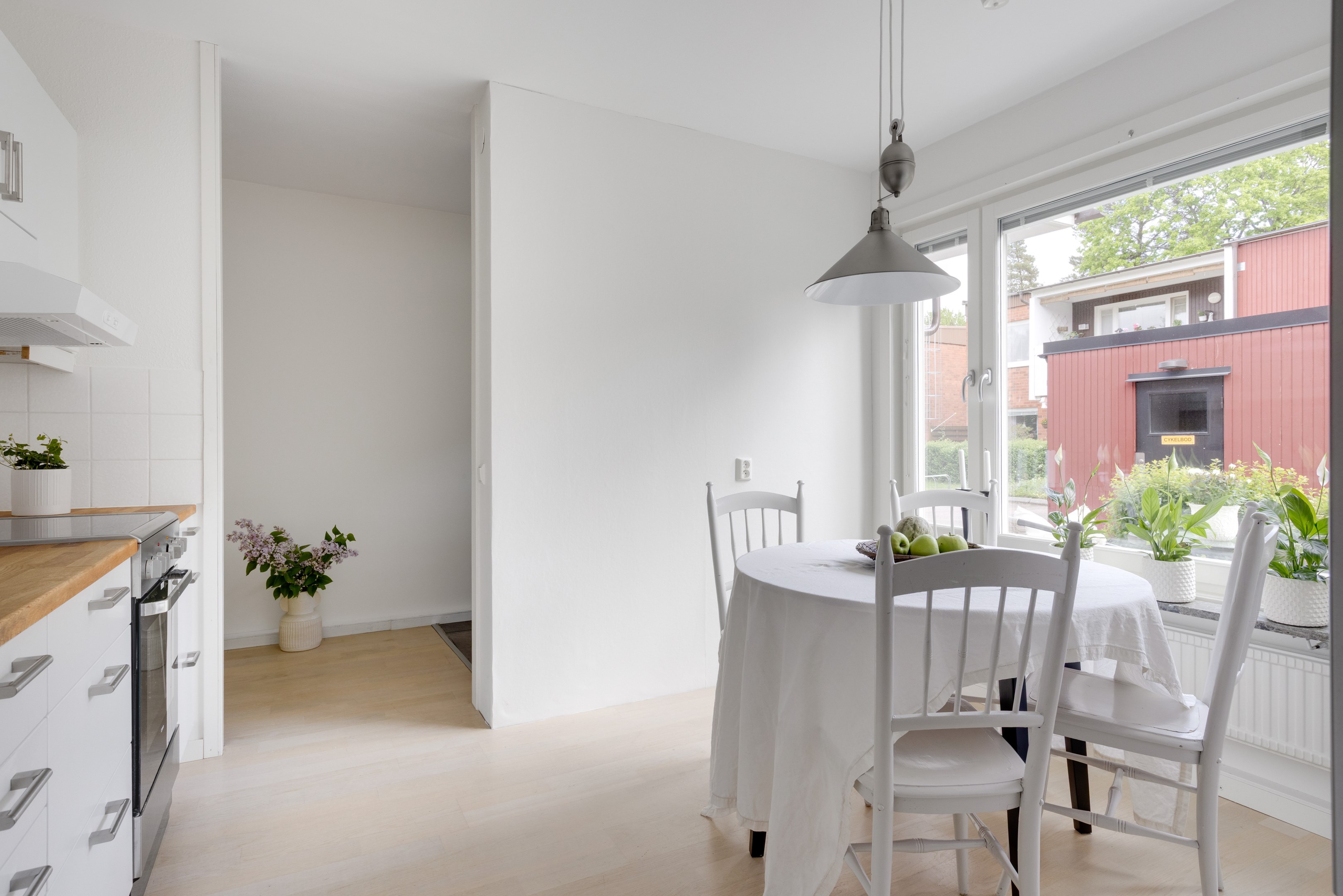 Bostadsbild från Valthornsvägen 42 A, Till salu i Gottsunda, Uppsala