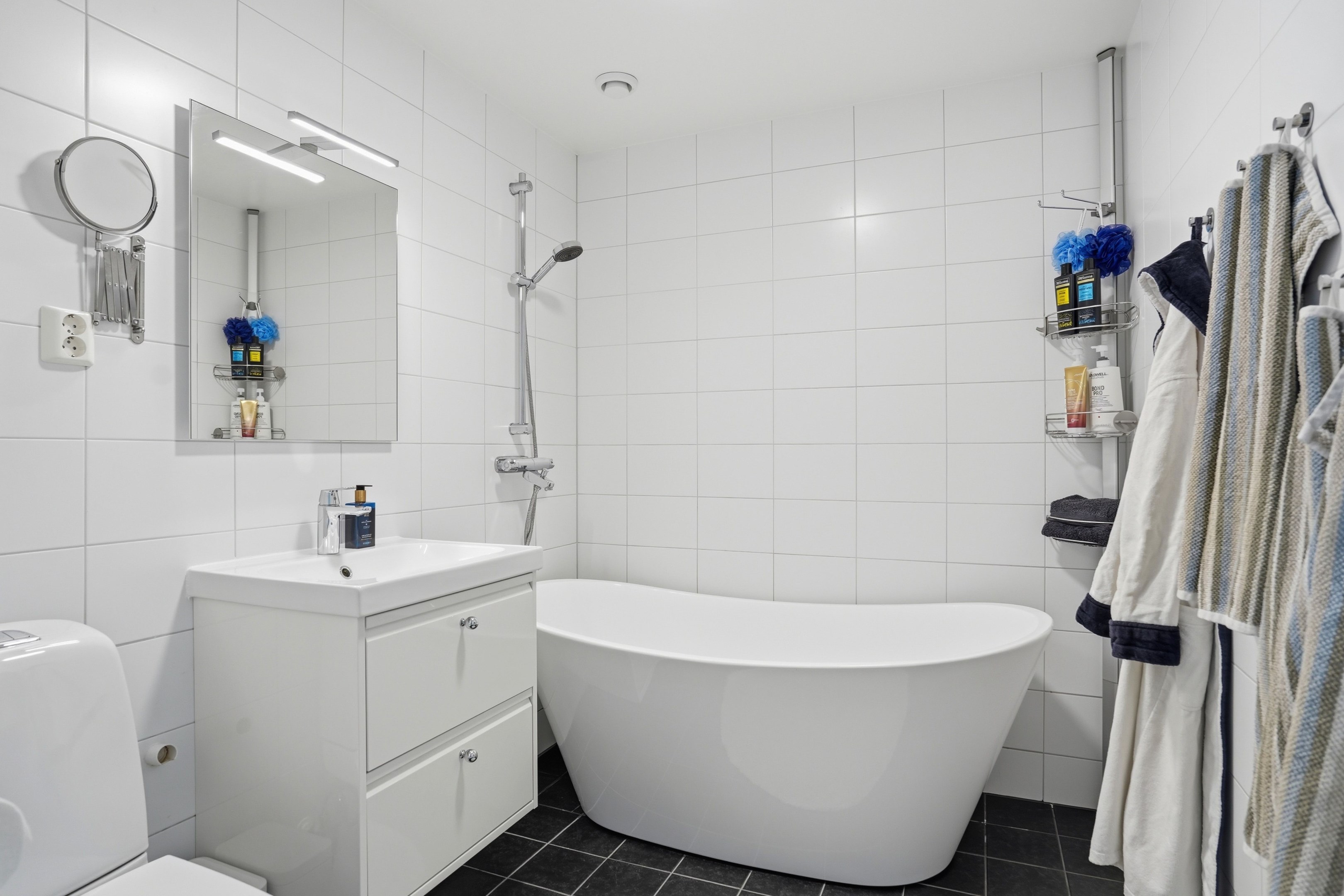 Bostadsbild från Svia 77B, Till salu i Svia/Skölsta, Uppsala
