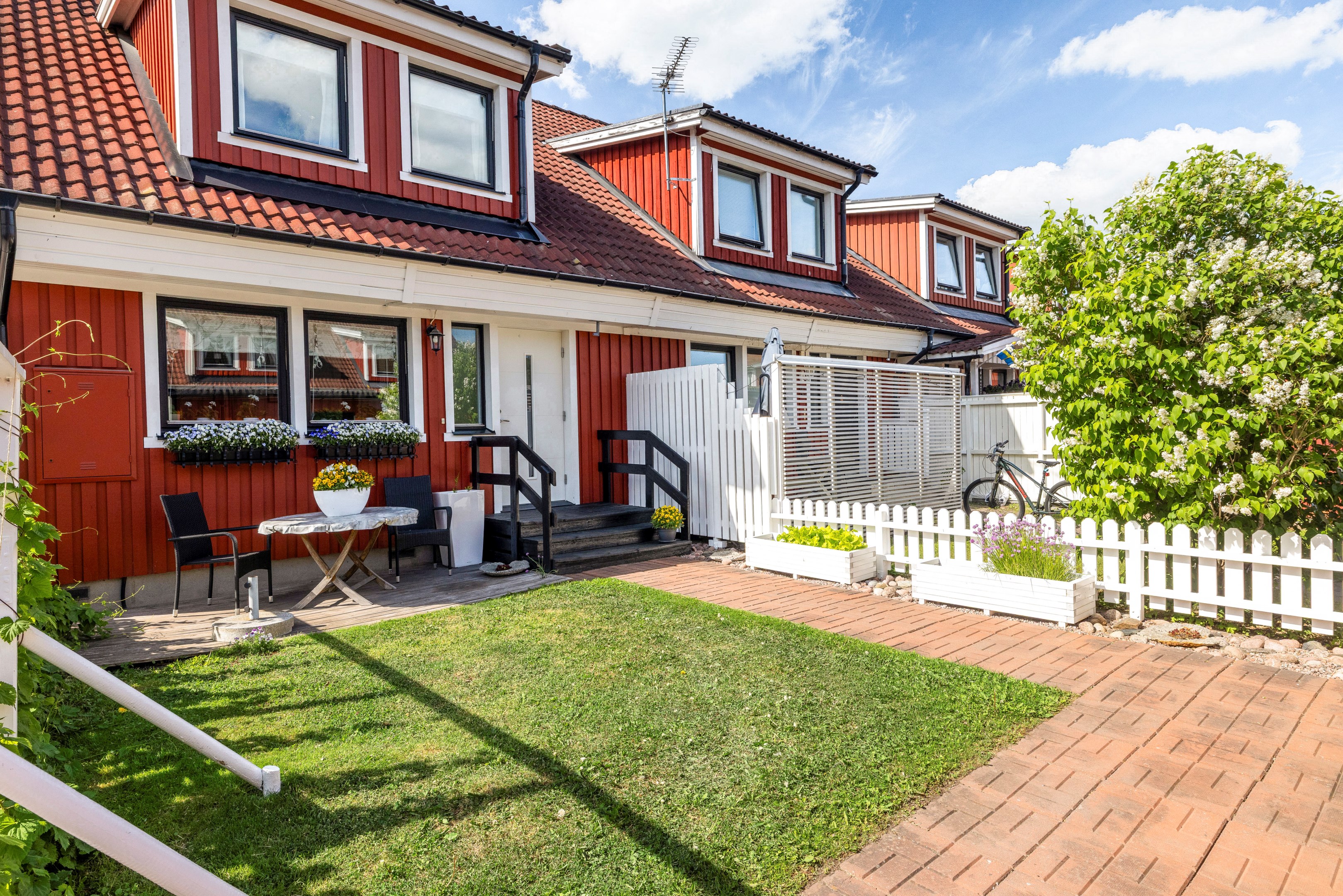 Bostadsbild från Jan Eriks tvärväg 8, Såld i Storvreta, Uppsala