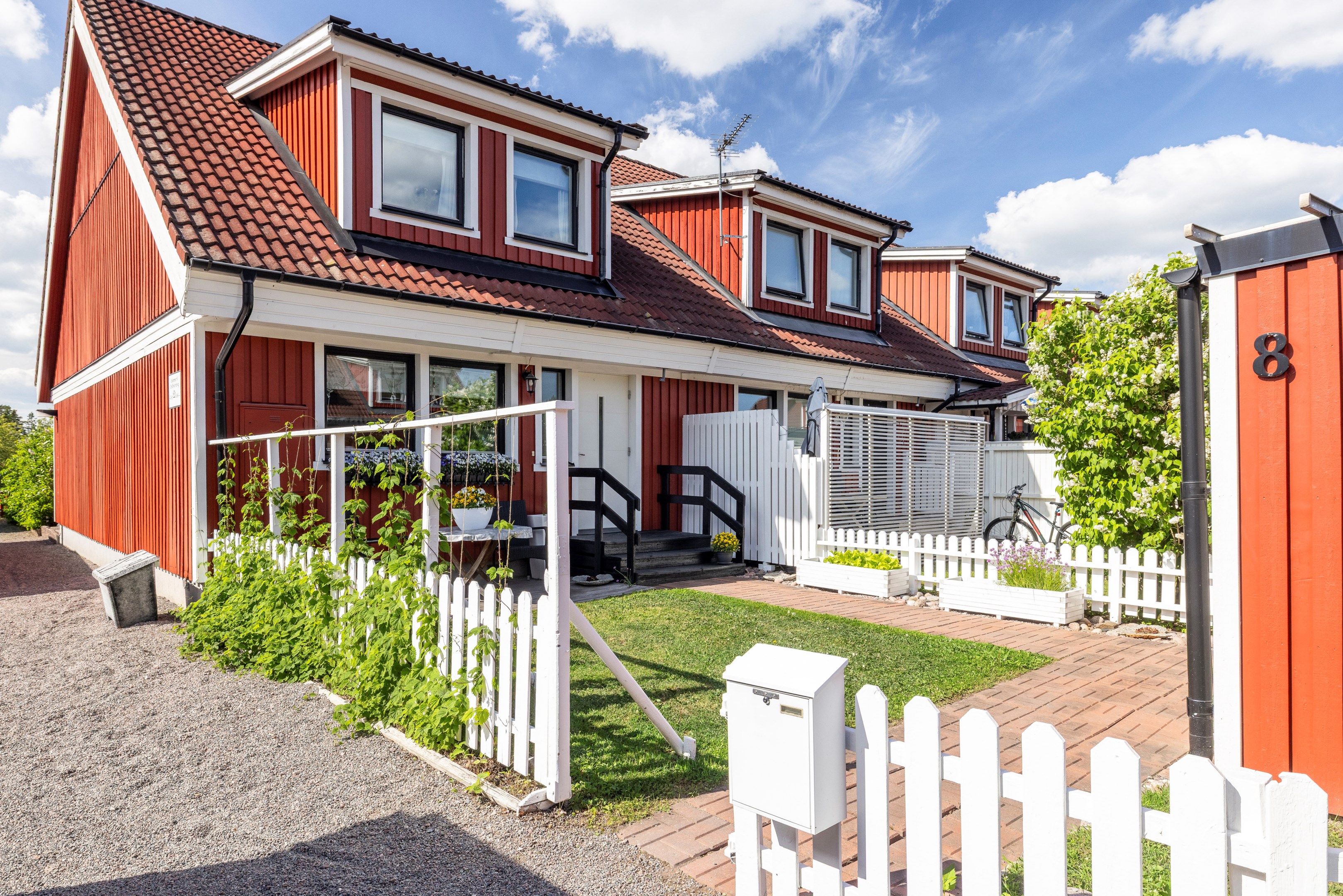 Bostadsbild från Jan Eriks tvärväg 8, Såld i Storvreta, Uppsala