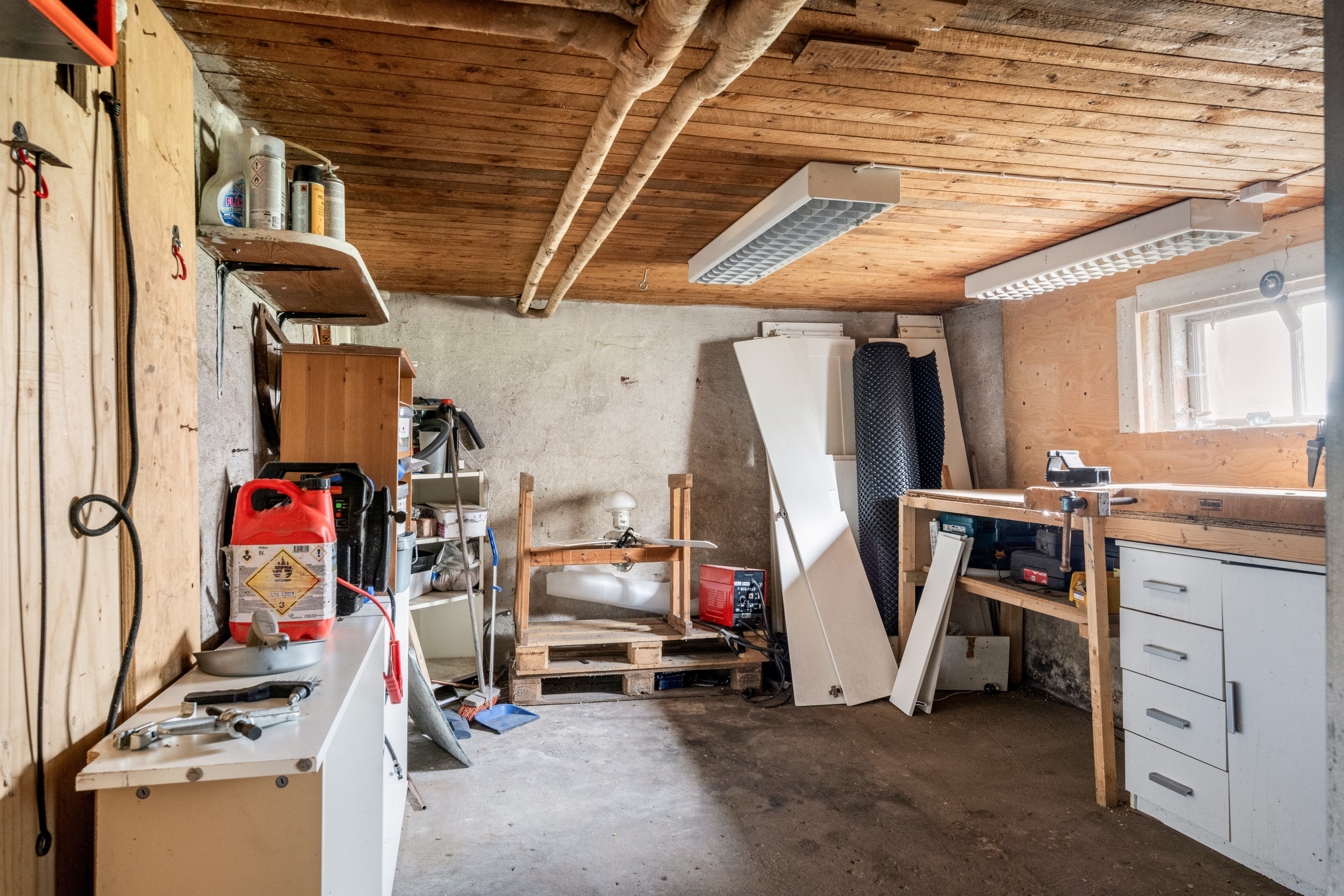 Bostadsbild från Lena-Uggelsta 15, Till salu i Storvreta, Uppsala