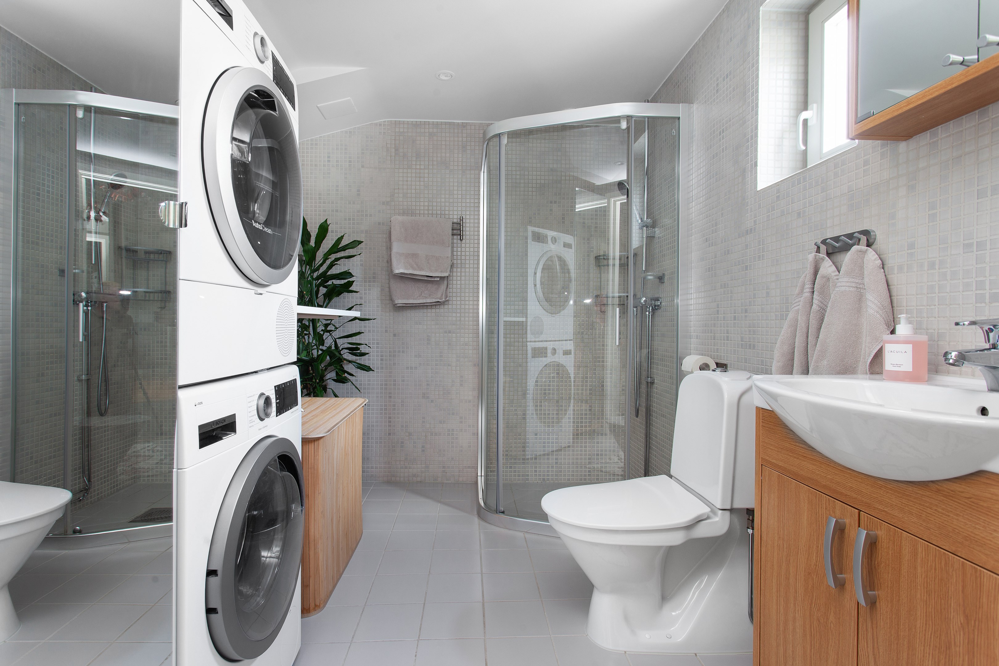 Bostadsbild från Norrängsvägen 69A, Till salu i Huddinge - Stuvsta, Huddinge