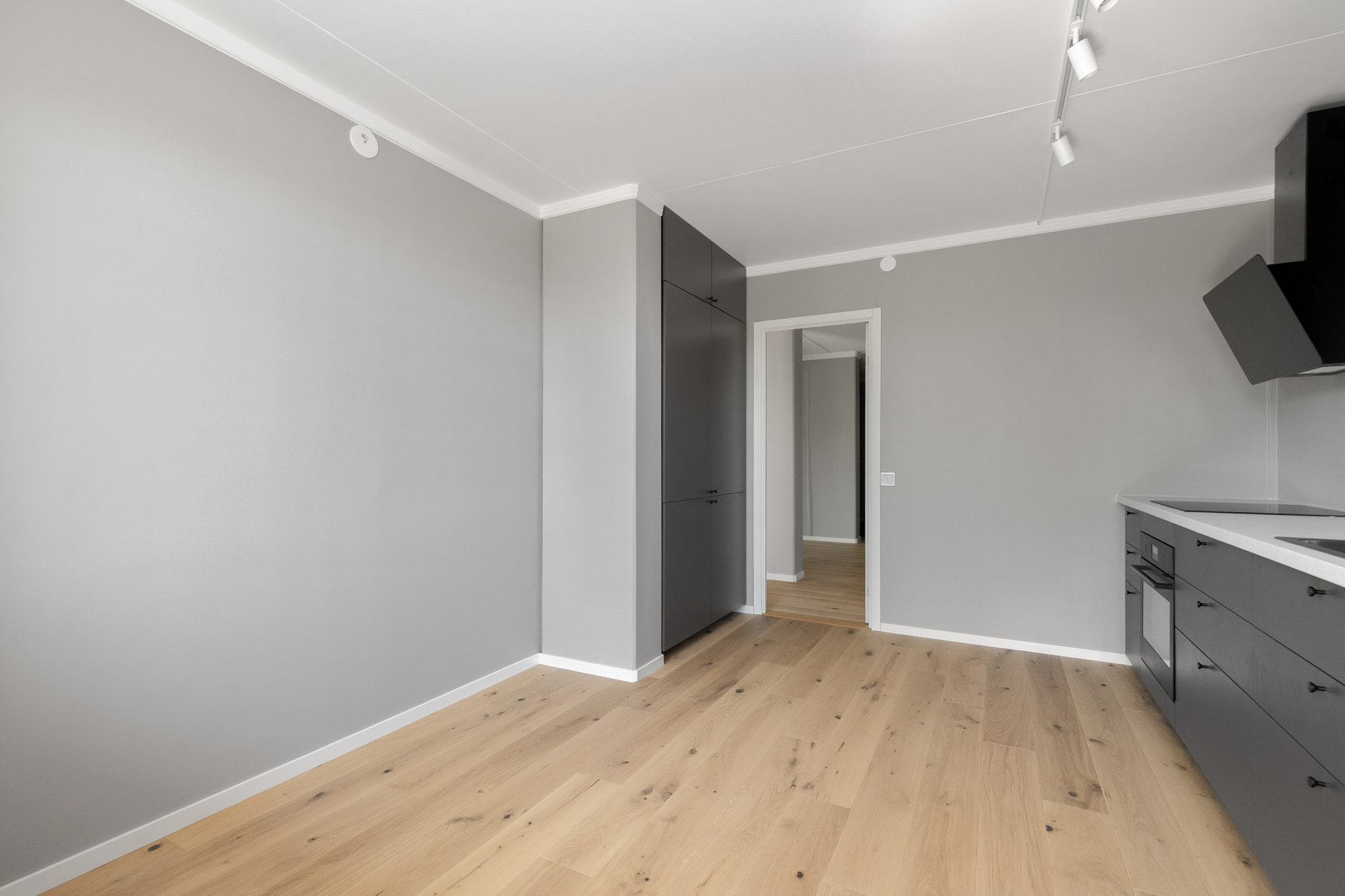 Bostadsbild från Ormingeringen 18 1tr, Till salu i Västra Orminge, Nacka