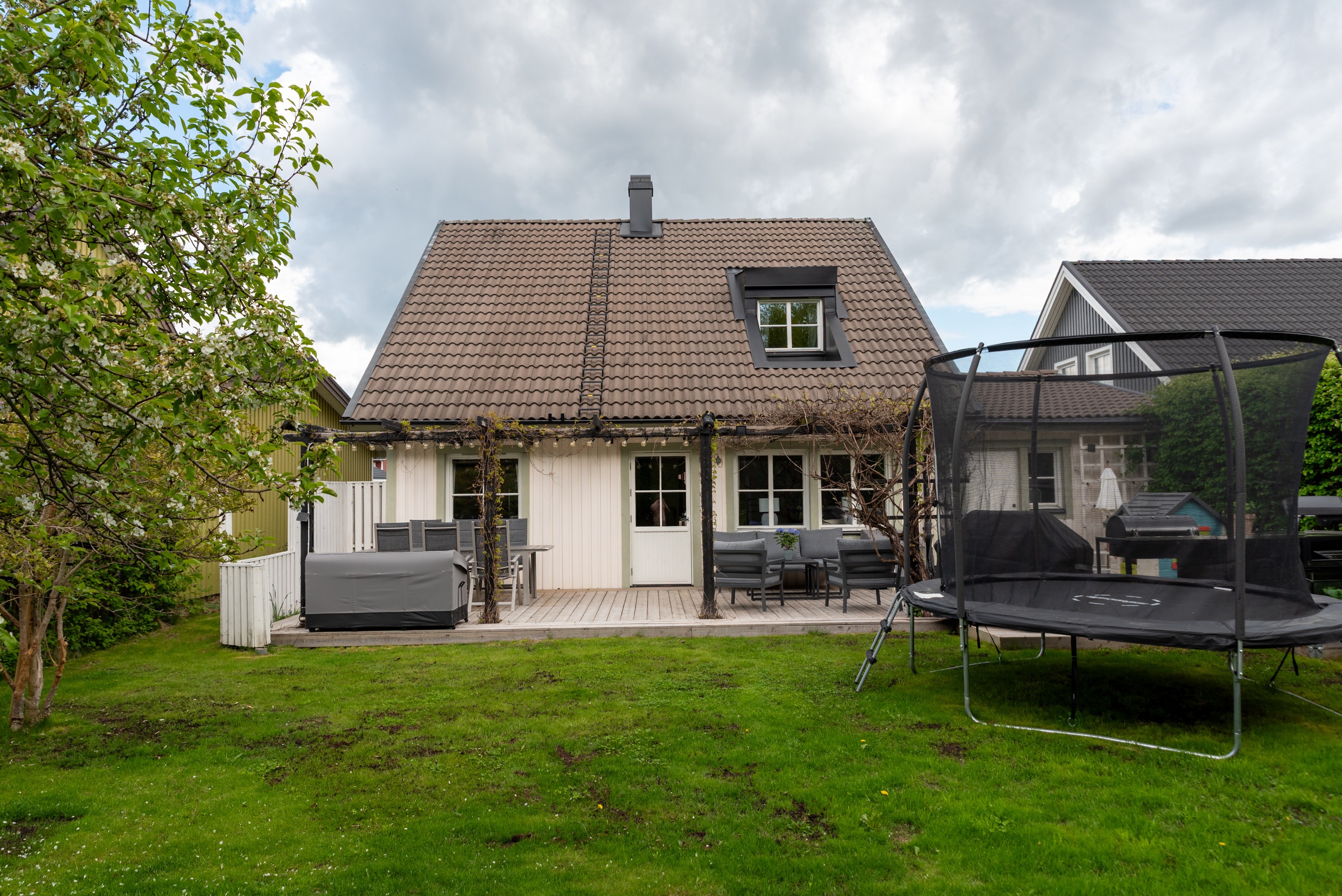 Bostadsbild från Slagbjörnsgatan 30, Kommande i Gryta, Västerås