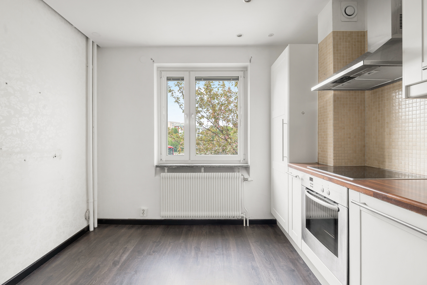 Bostadsbild från Brommavägen 8, Till salu i Vireberg, Solna