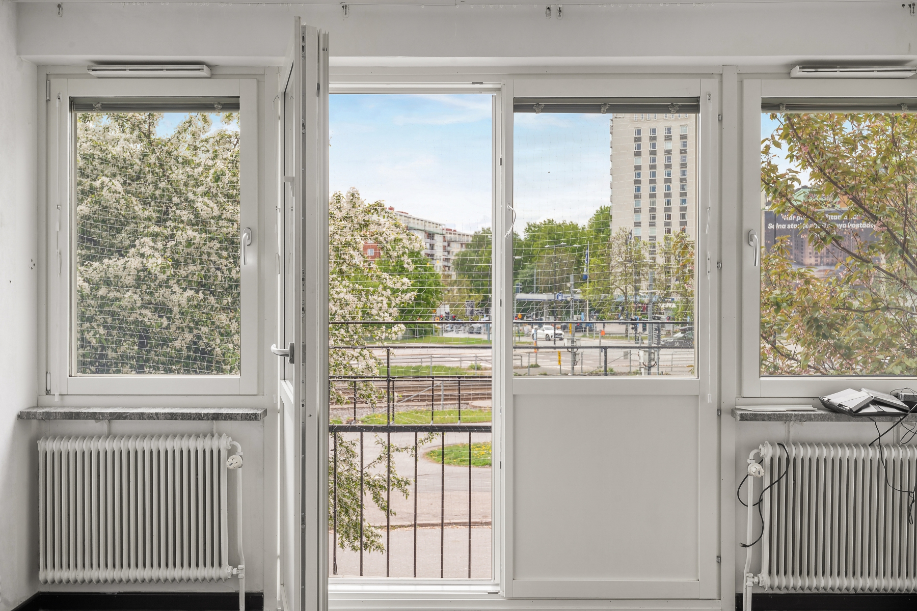 Bostadsbild från Brommavägen 8, Till salu i Vireberg, Solna