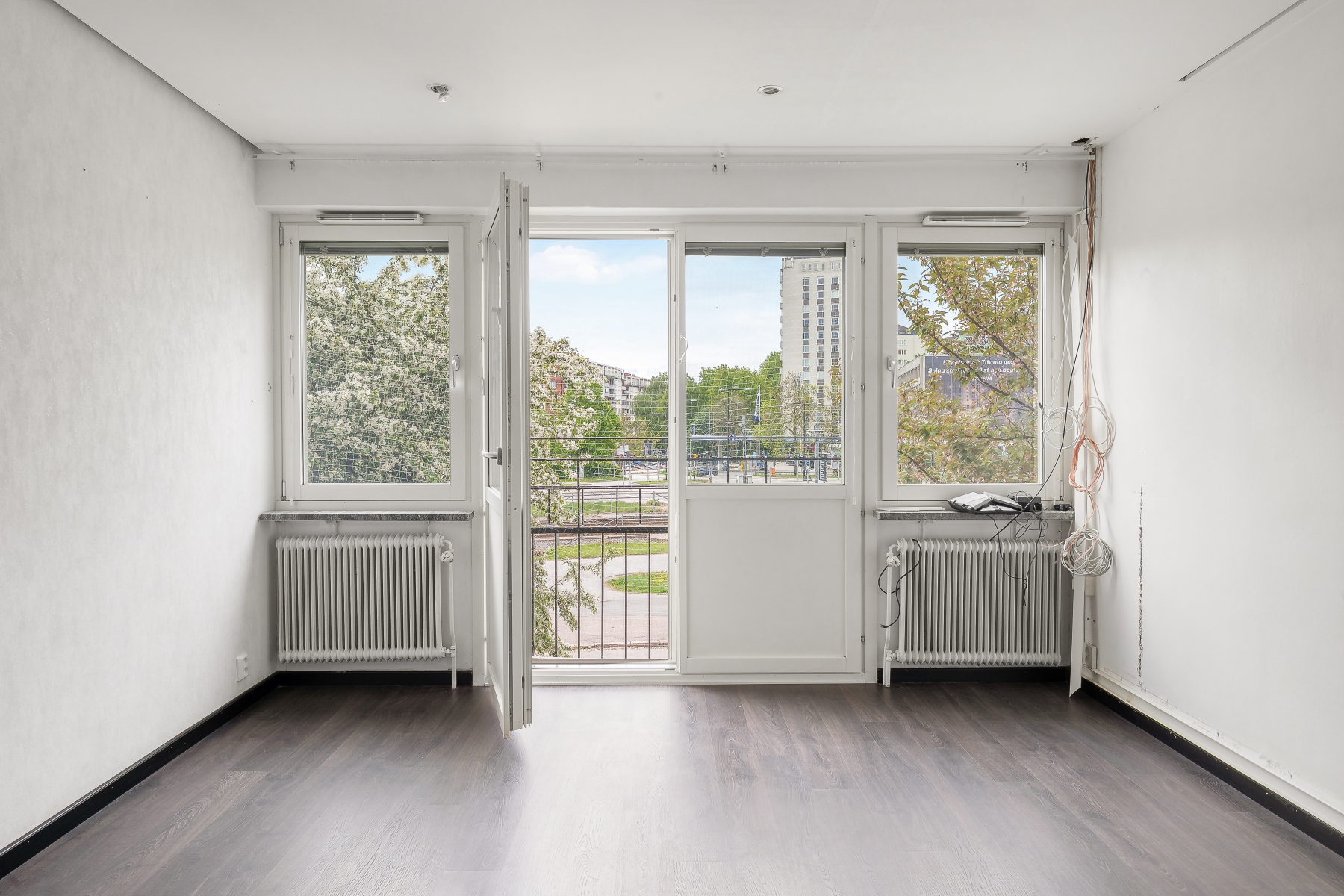 Bostadsbild från Brommavägen 8, Till salu i Vireberg, Solna