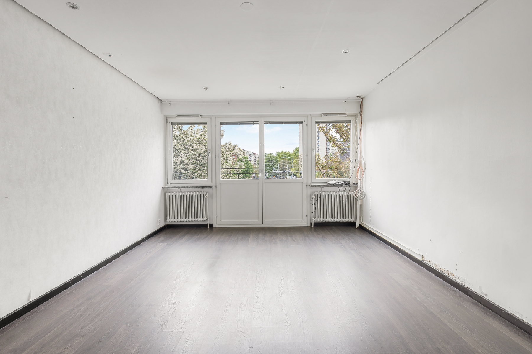 Bostadsbild från Brommavägen 8, Till salu i Vireberg, Solna