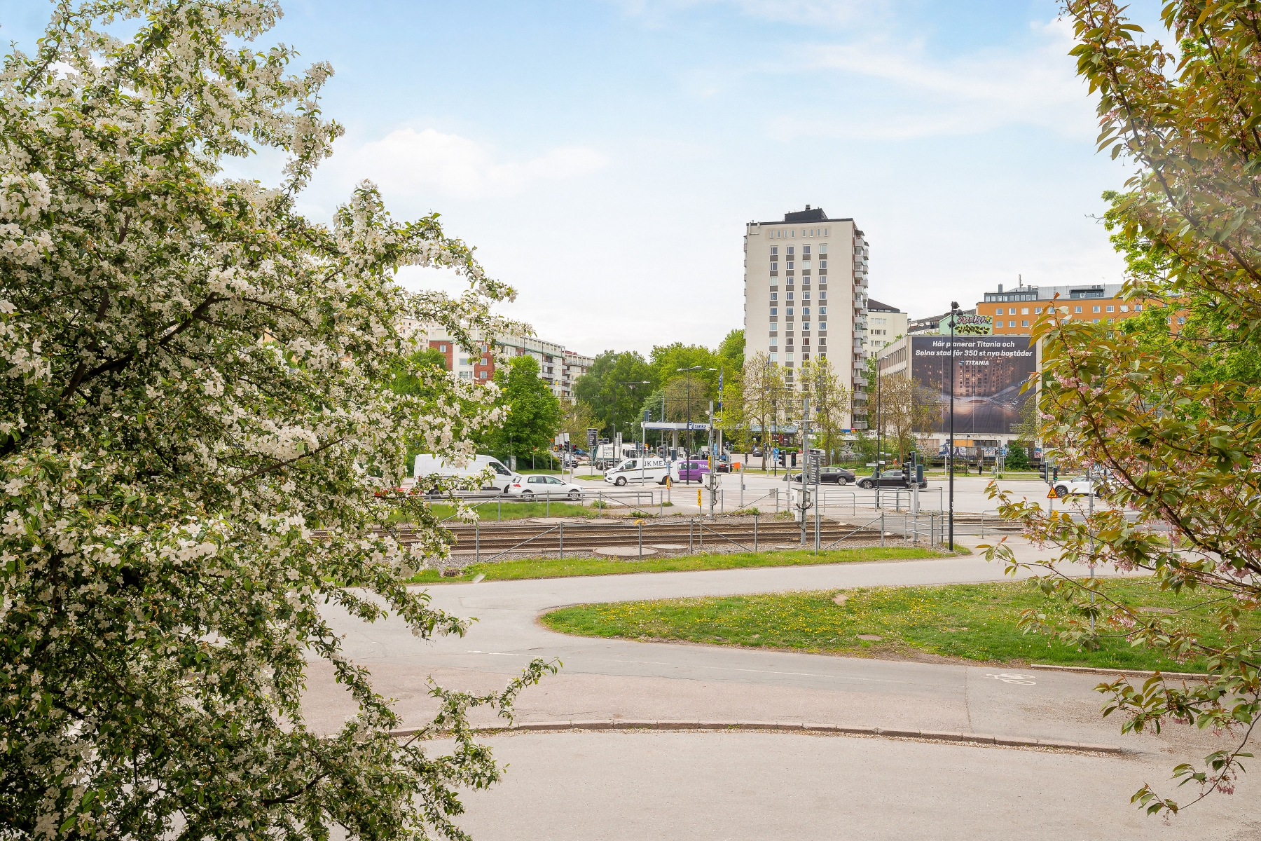 Bostadsbild från Brommavägen 8, Till salu i Vireberg, Solna