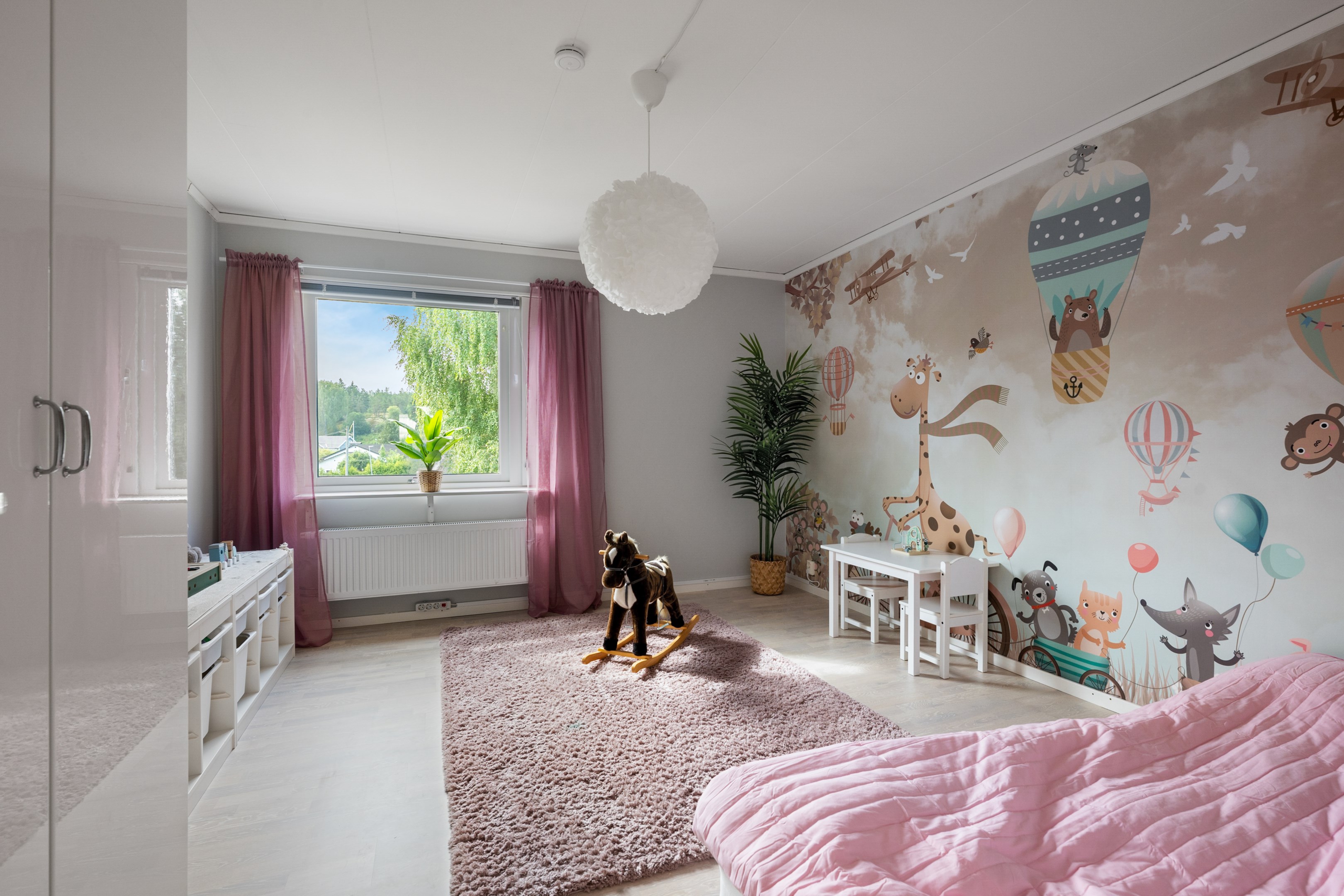 Bostadsbild från Smedvägen 40, Såld i Tullinge Skog, Botkyrka