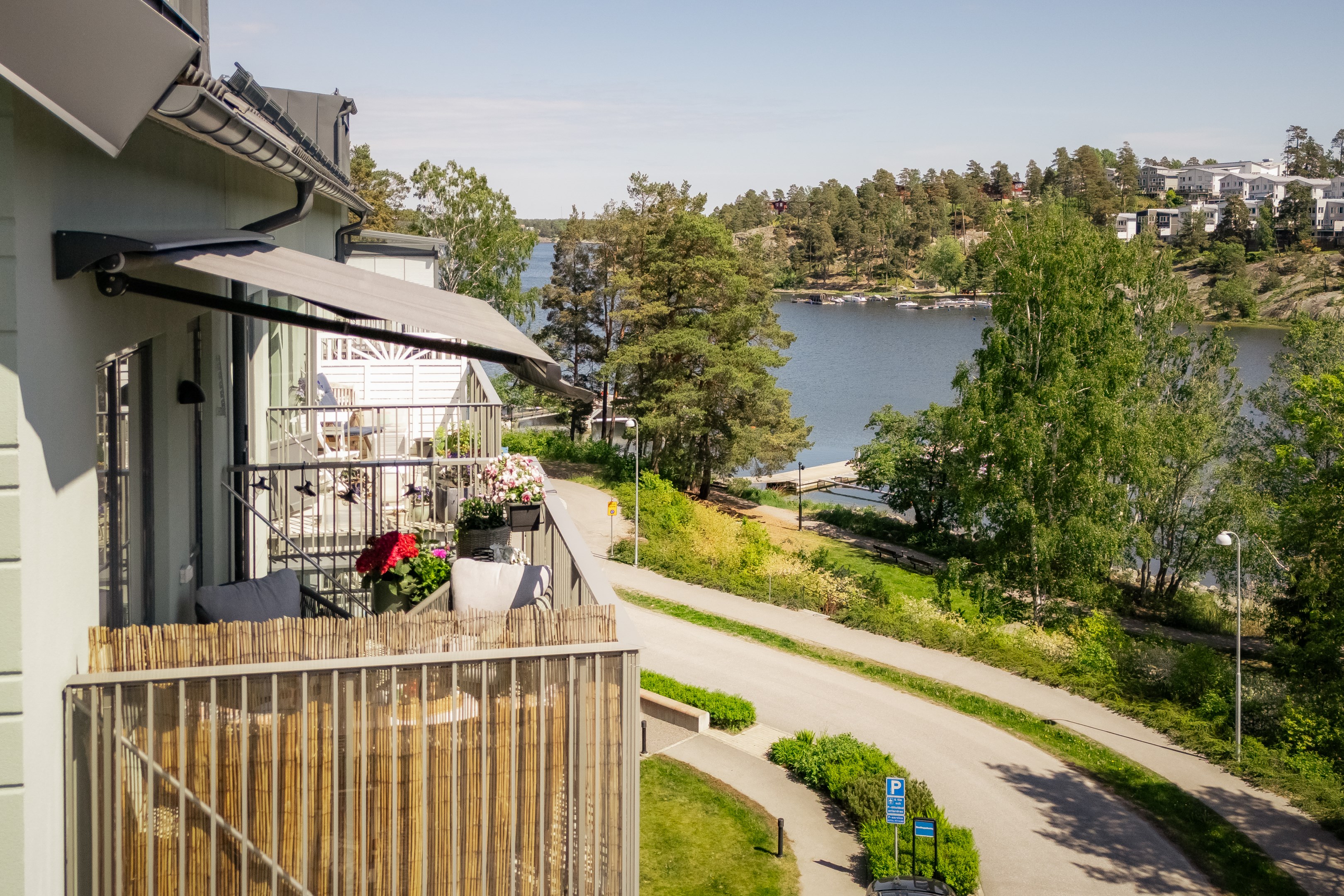 Bostadsbild från Sandtäktsvägen 13, Till salu i Mörtnäs, Värmdö