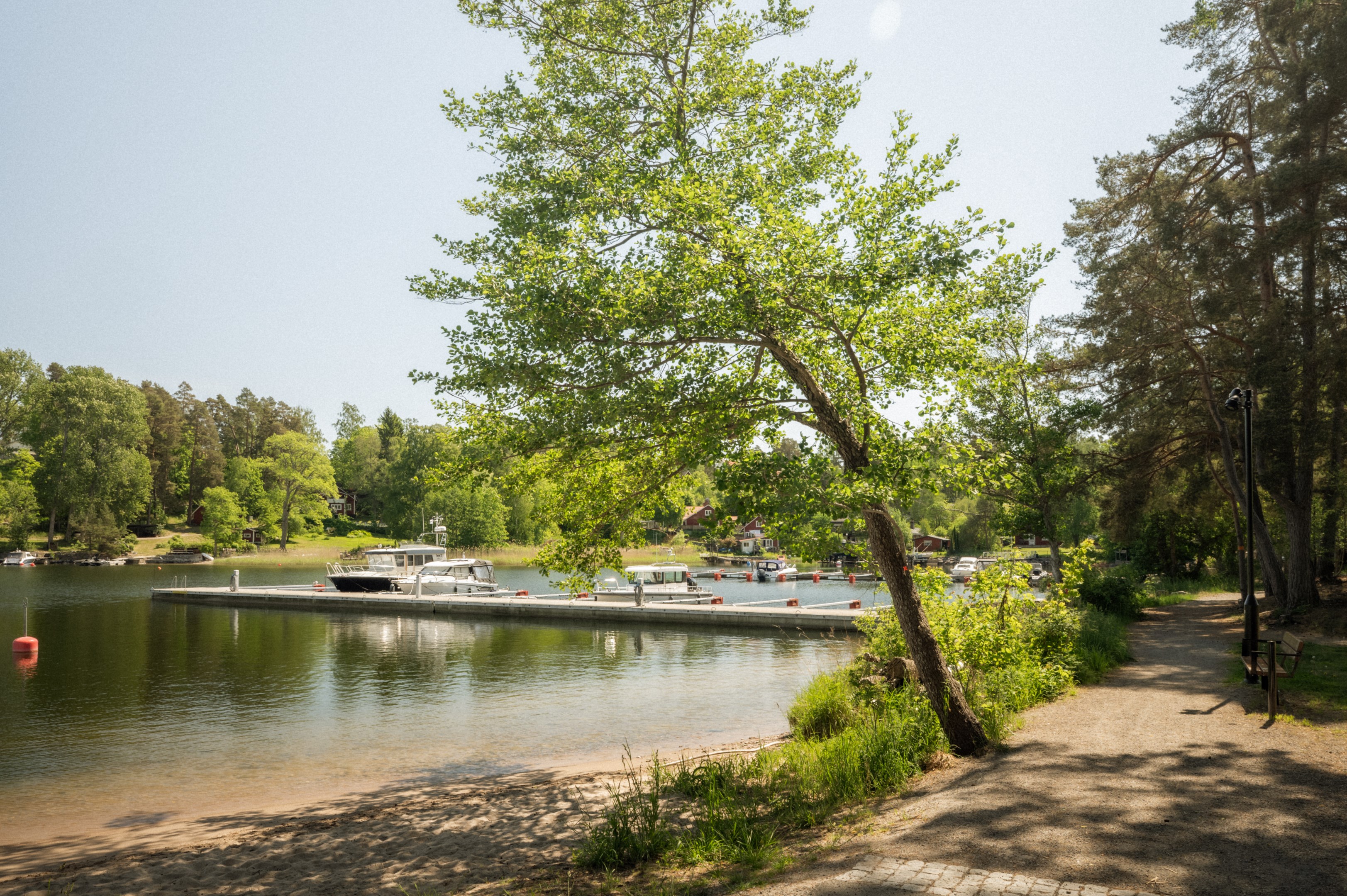 Bostadsbild från Sandtäktsvägen 13, Till salu i Mörtnäs, Värmdö