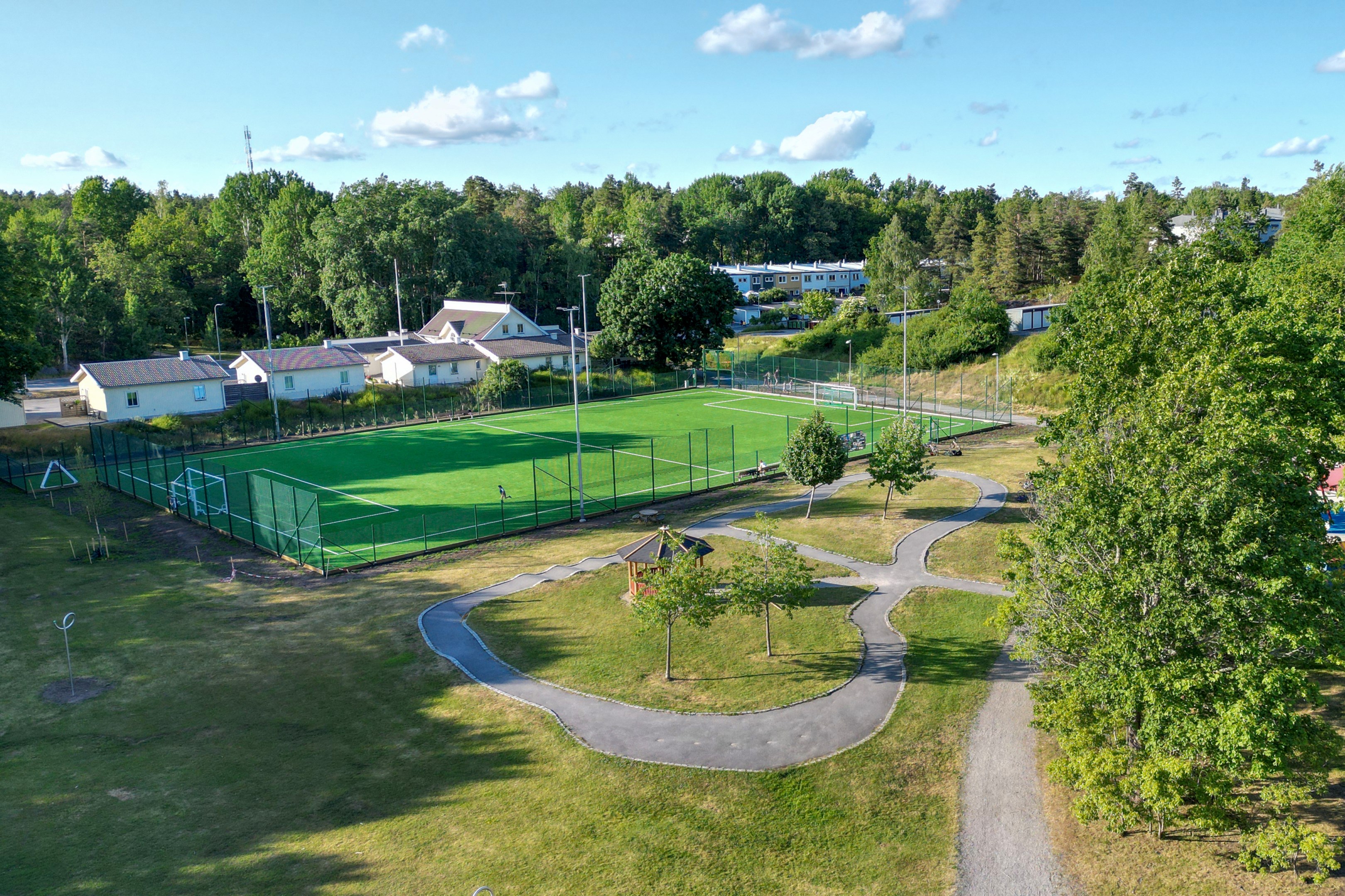 Bostadsbild från Gustaf Hööks väg 5, Till salu i Skuru, Nacka