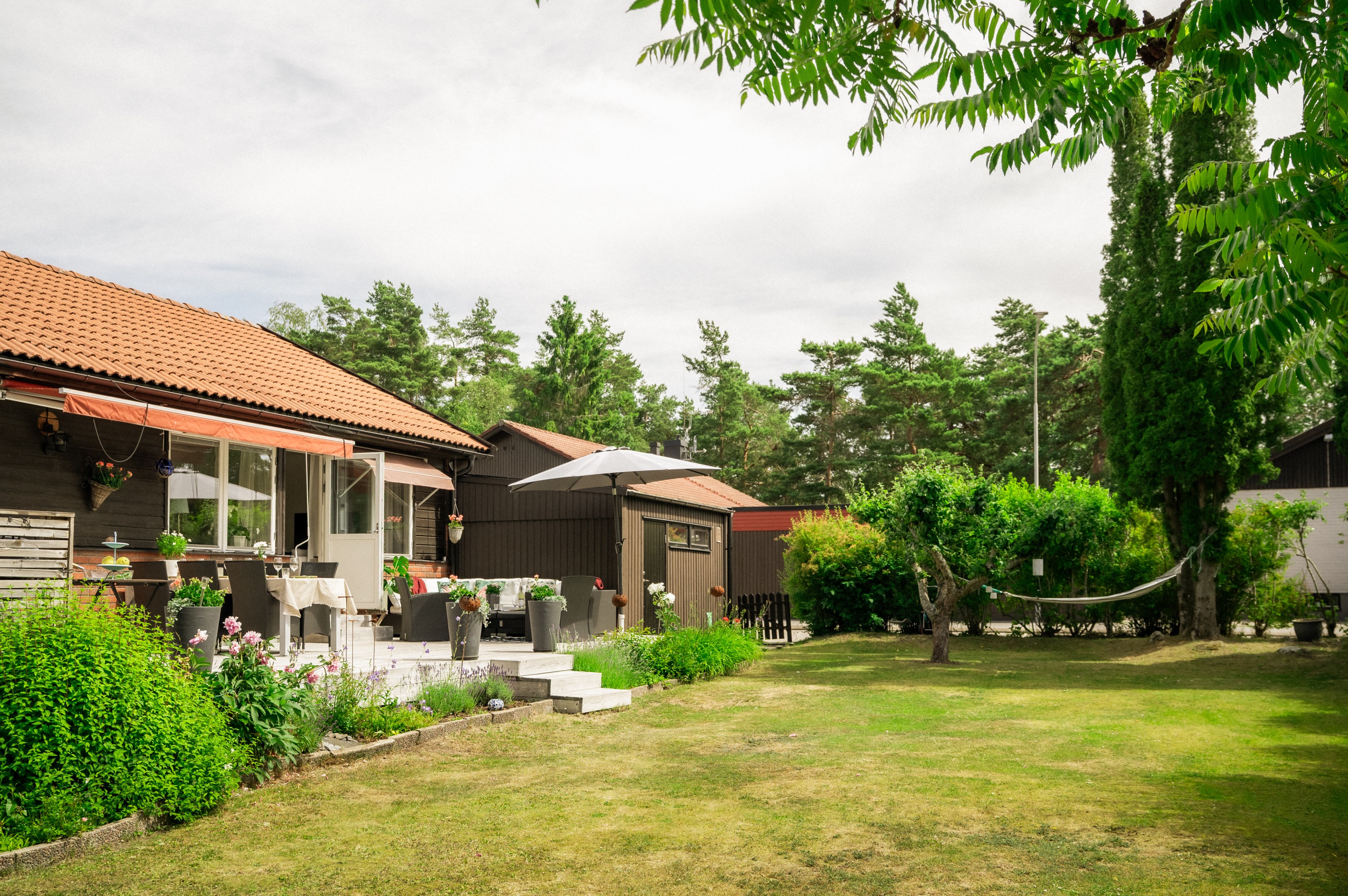 Bostadsbild från Gustaf Hööks väg 5, Till salu i Skuru, Nacka