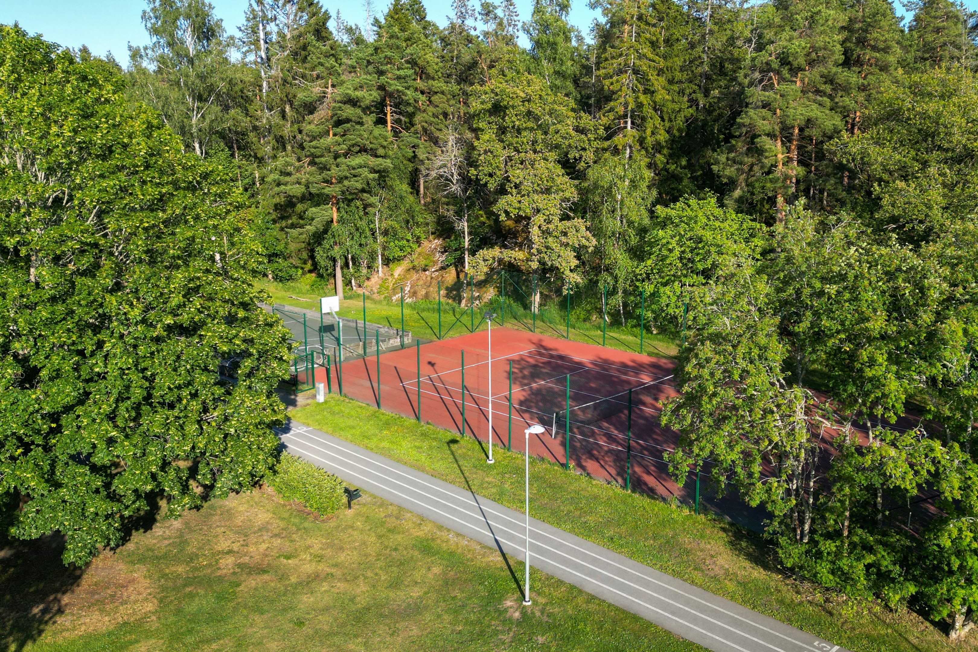 Bostadsbild från Gustaf Hööks väg 5, Till salu i Skuru, Nacka