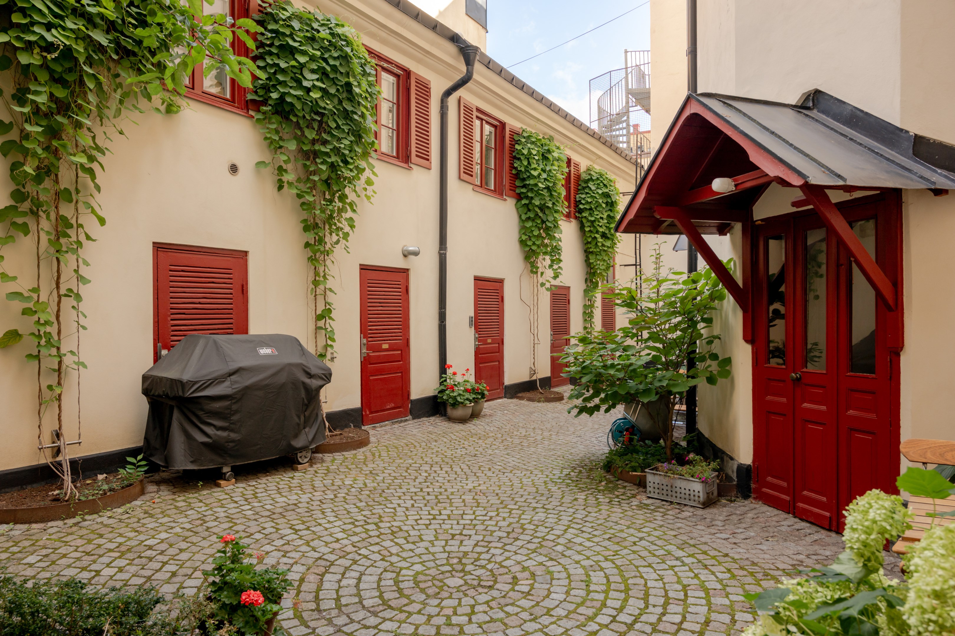 Bostadsbild från Götgatan 25, Till salu i Södermalm, Stockholm