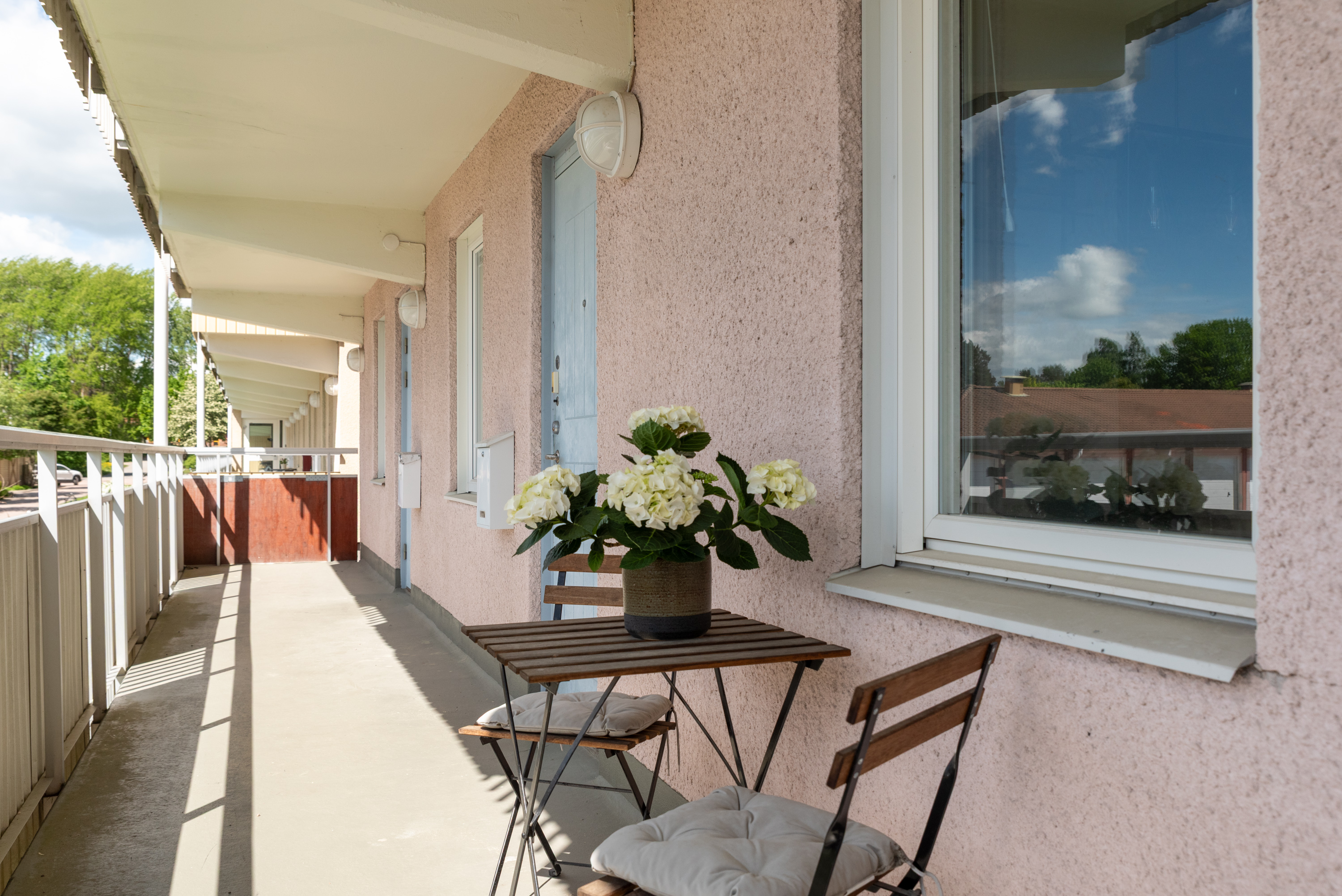 Bostadsbild från Knotavägen 26, Till salu i Bjurhovda, Västerås