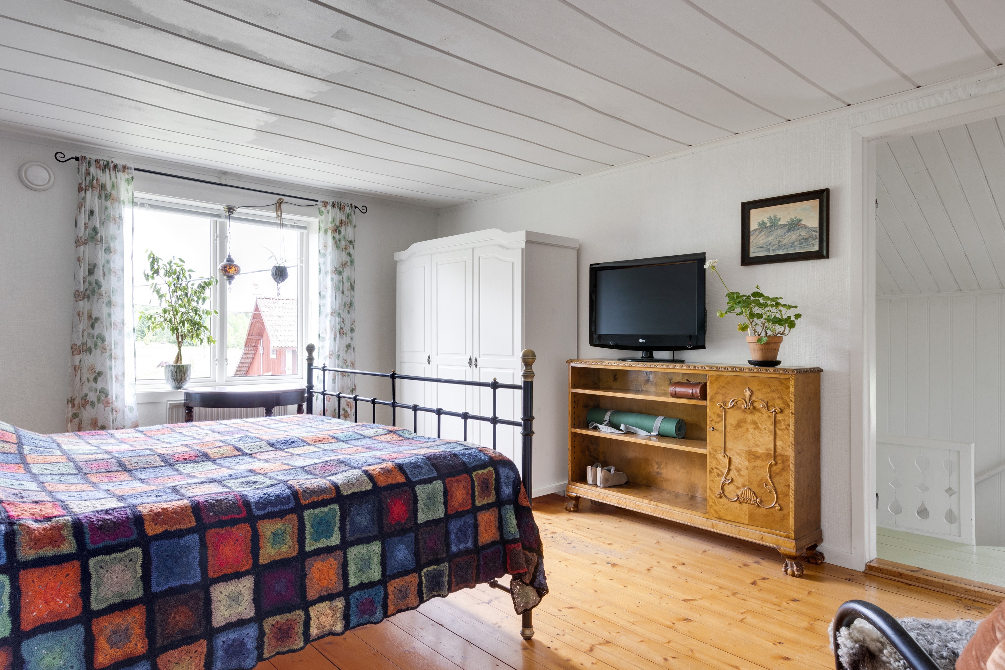 Bostadsbild från Orvenbo 153, Till salu i Heby, Heby