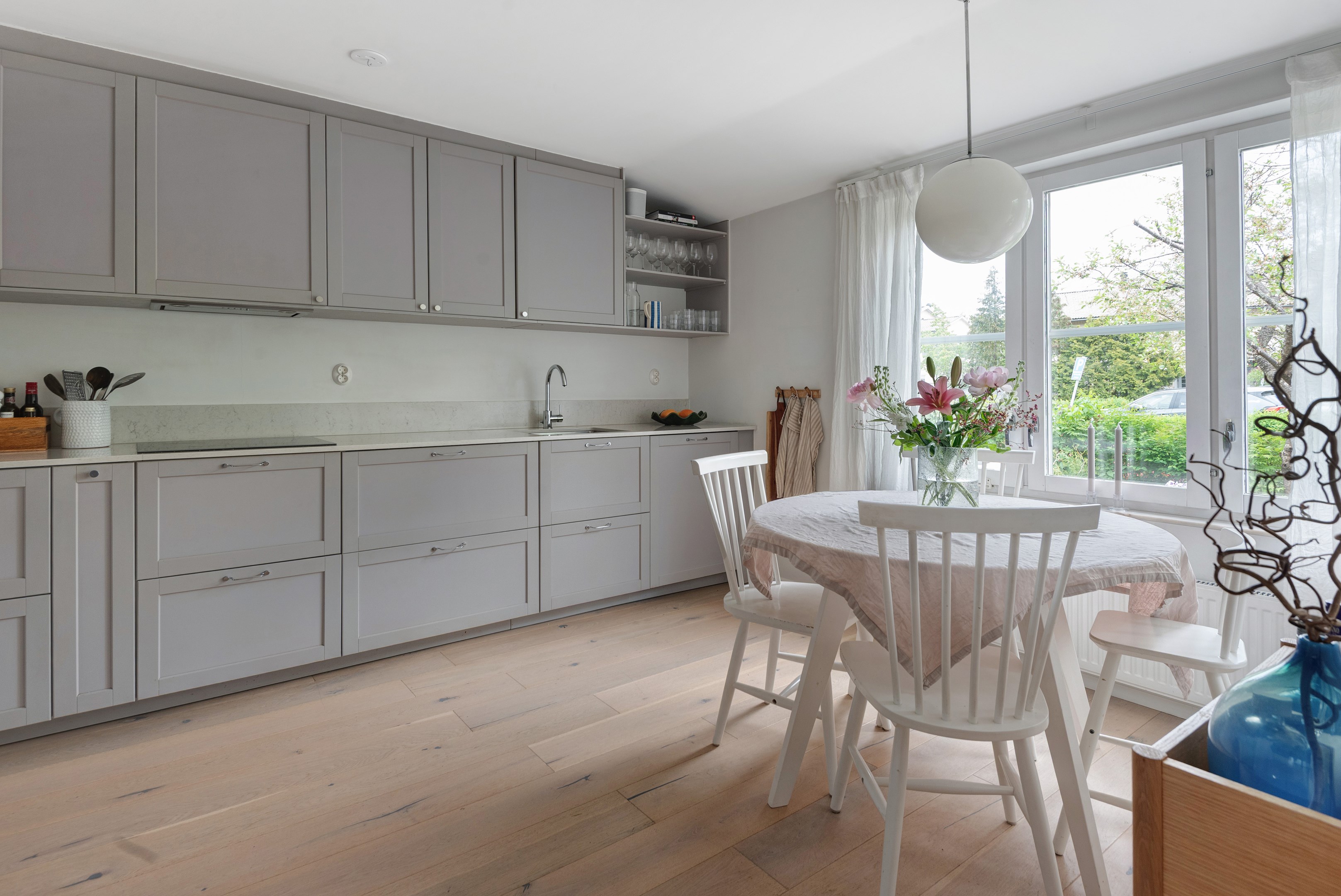 Bostadsbild från Vitmossevägen 37, Såld i Gustavsberg - Holmviksskogen, Värmdö