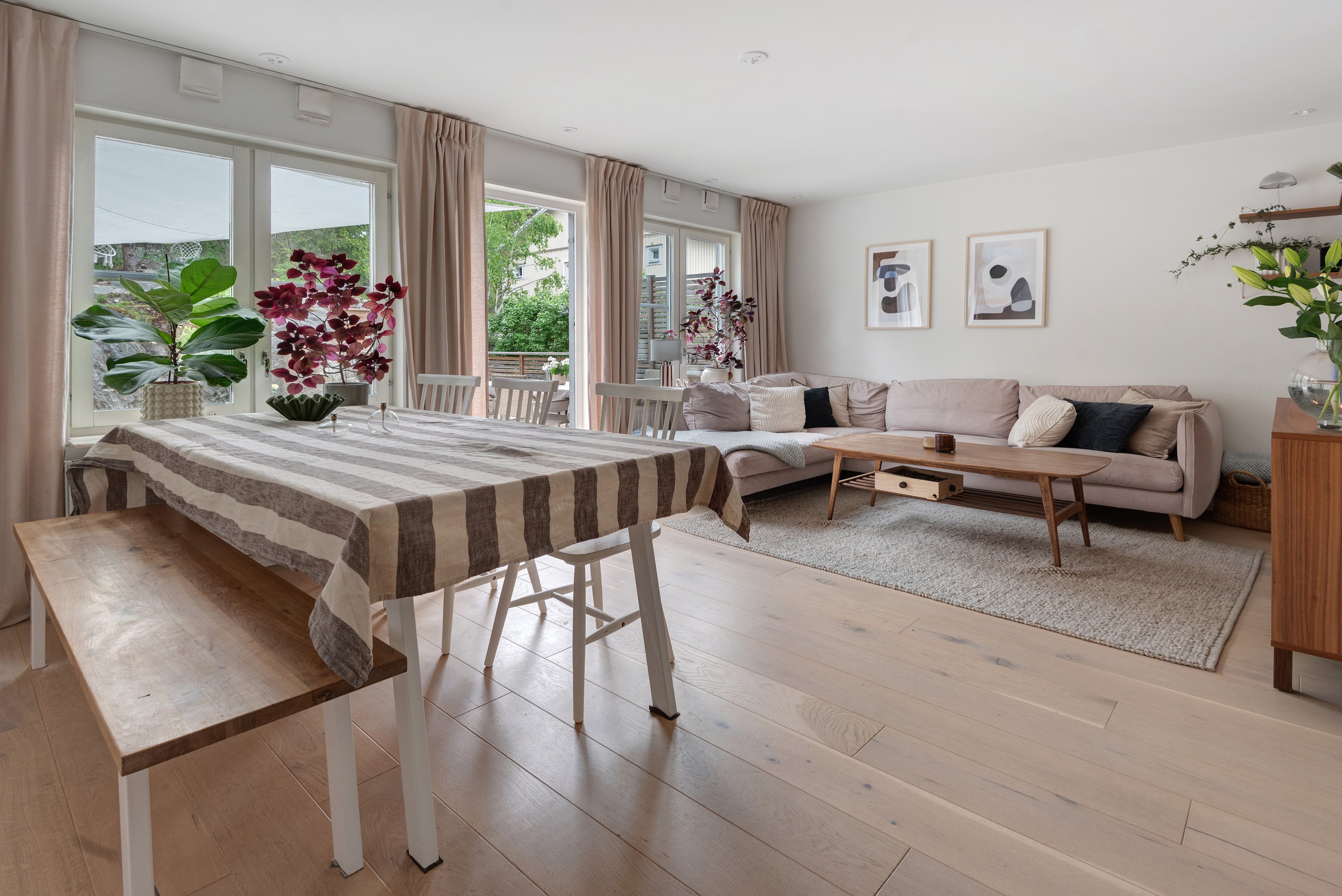 Bostadsbild från Vitmossevägen 37, Såld i Gustavsberg - Holmviksskogen, Värmdö