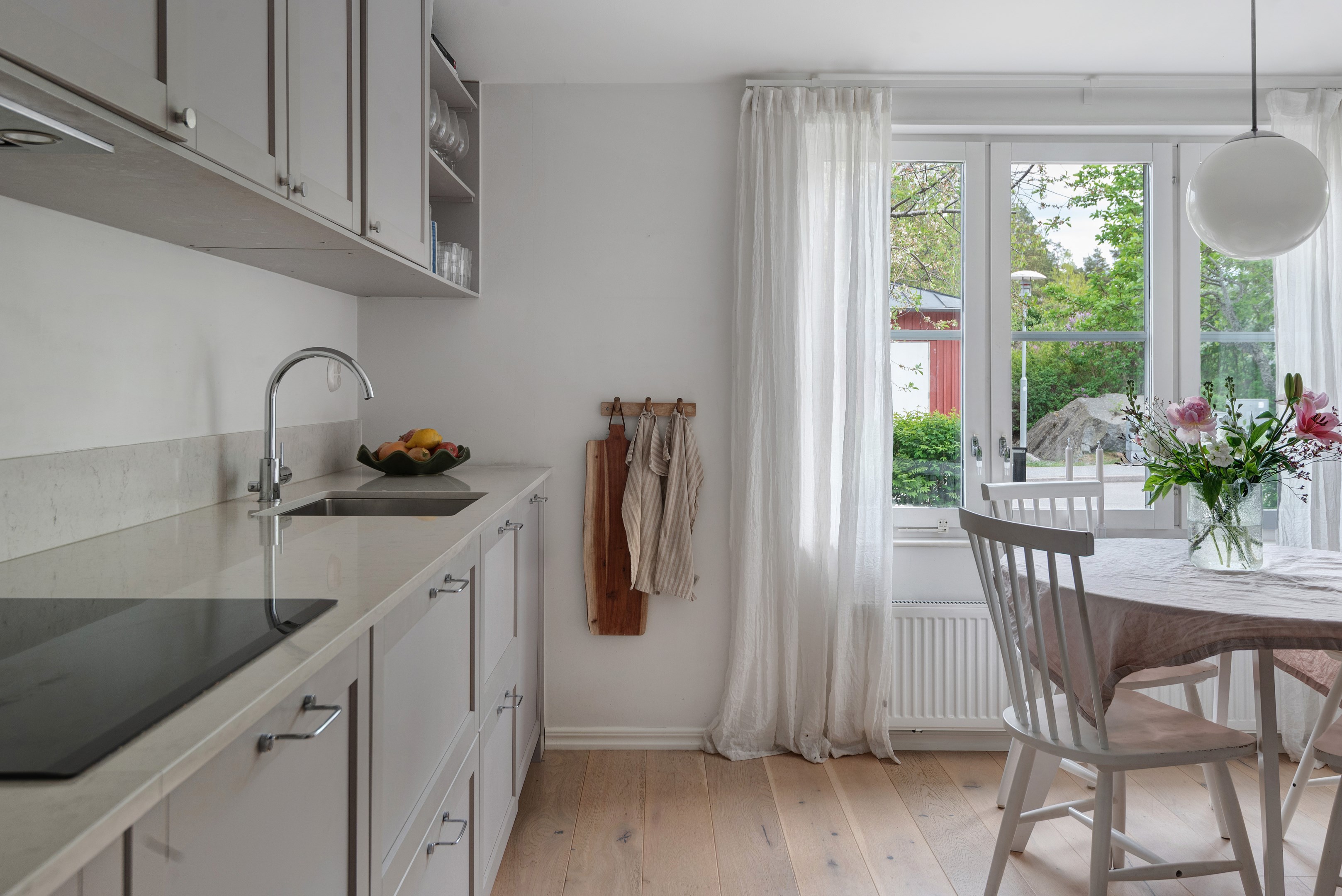 Bostadsbild från Vitmossevägen 37, Såld i Gustavsberg - Holmviksskogen, Värmdö