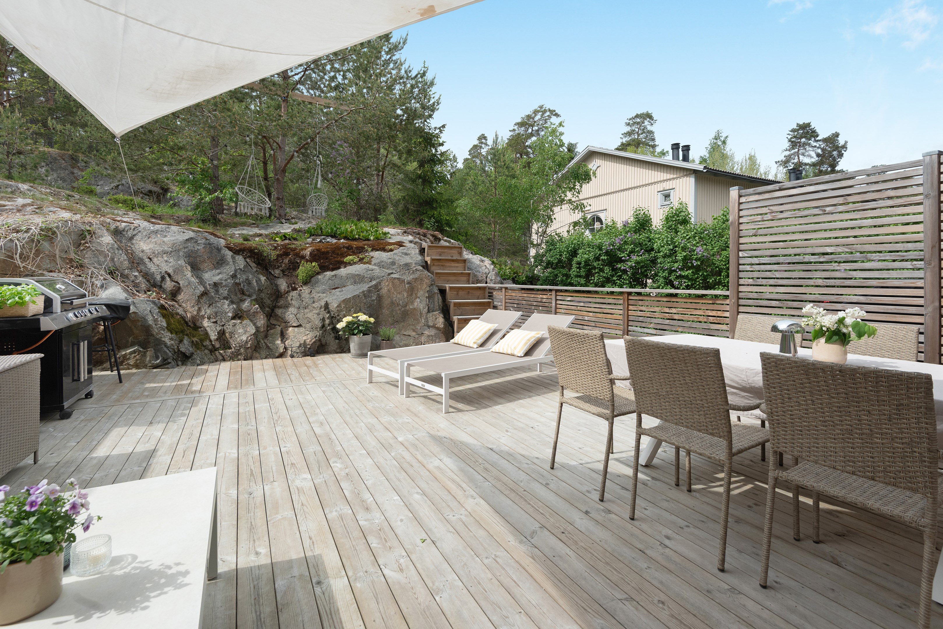 Bostadsbild från Vitmossevägen 37, Såld i Gustavsberg - Holmviksskogen, Värmdö