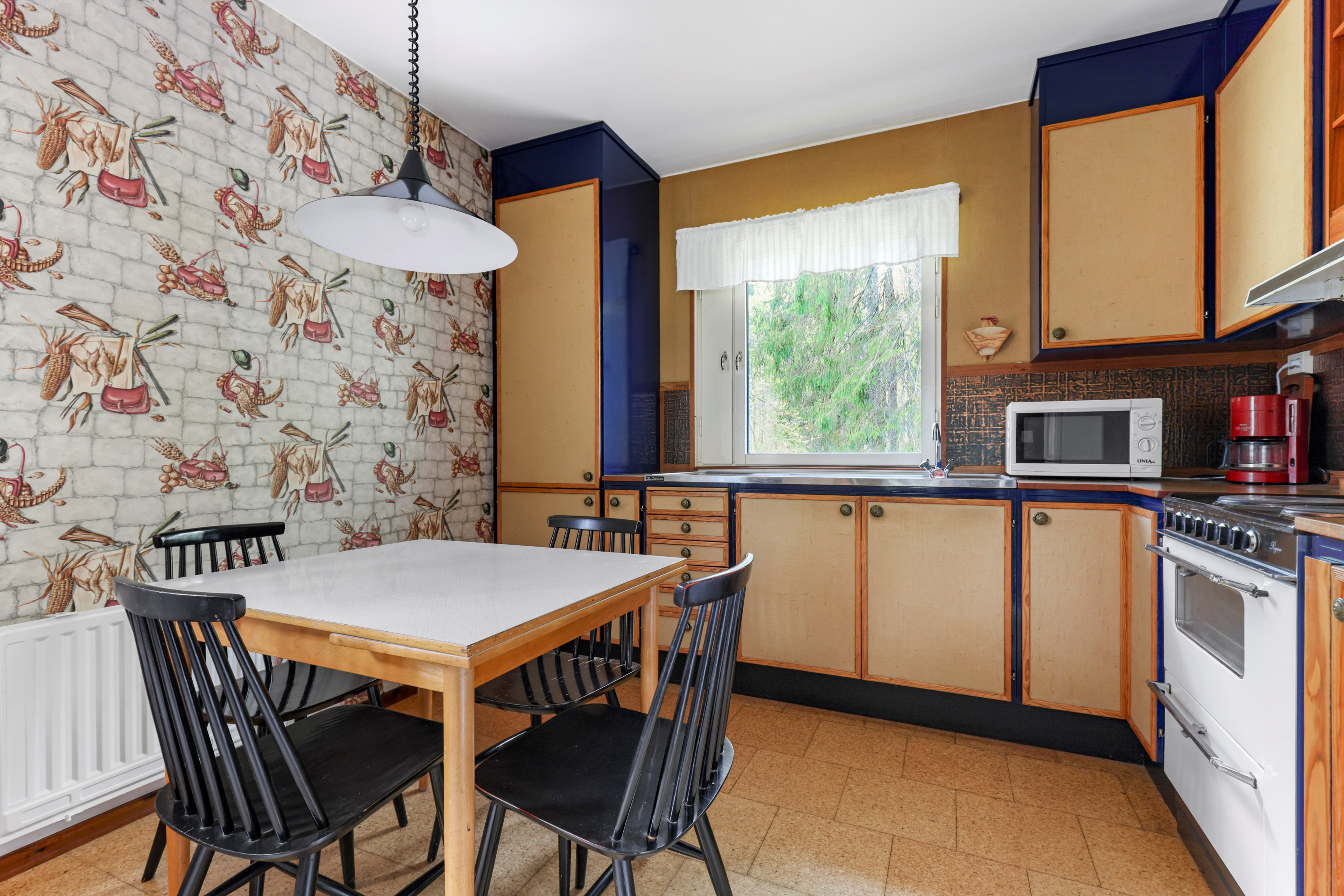 Bostadsbild från Lindersvik 57, Till salu i Öregrund, Östhammar