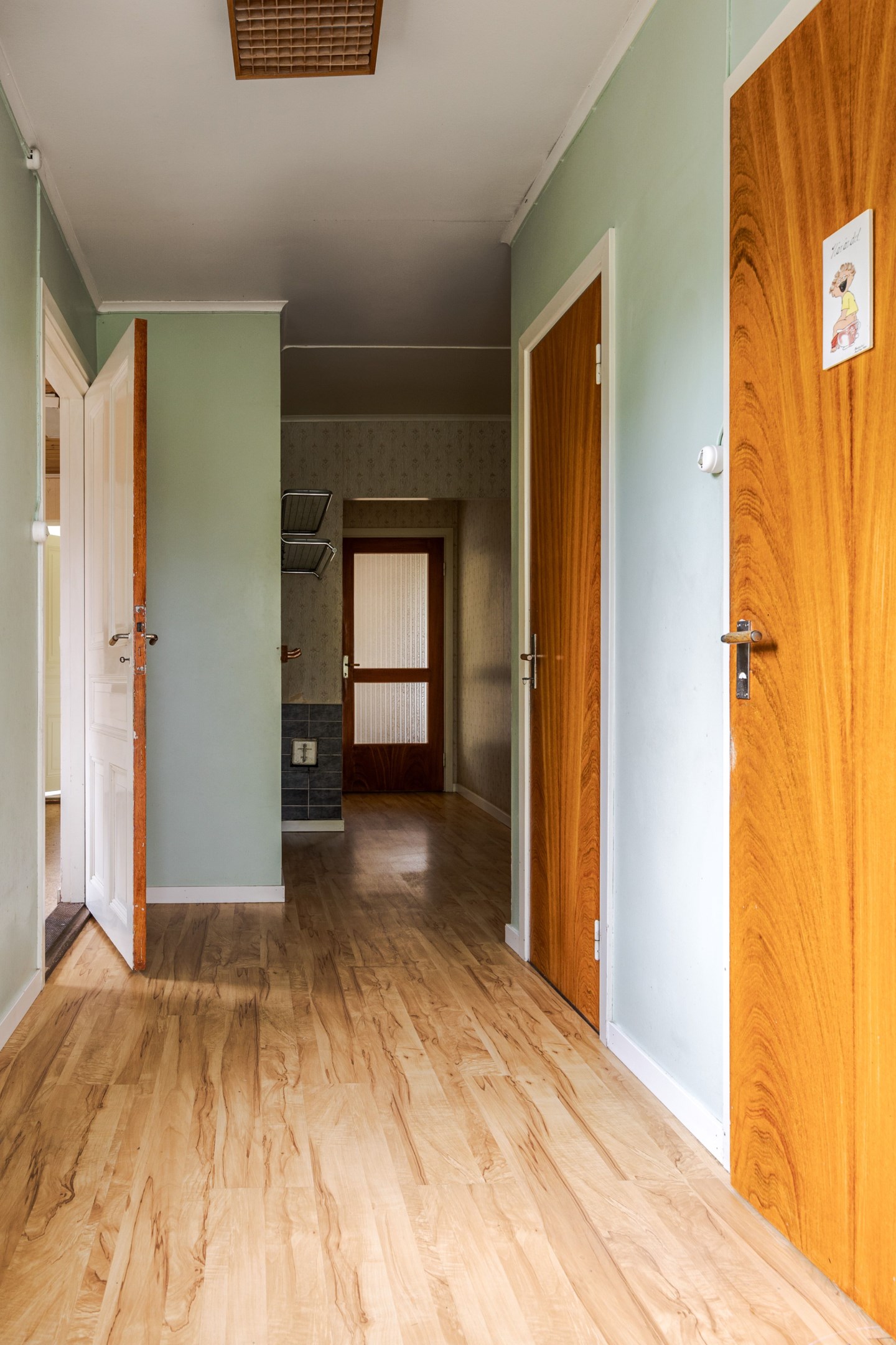 Hall innanför entrén