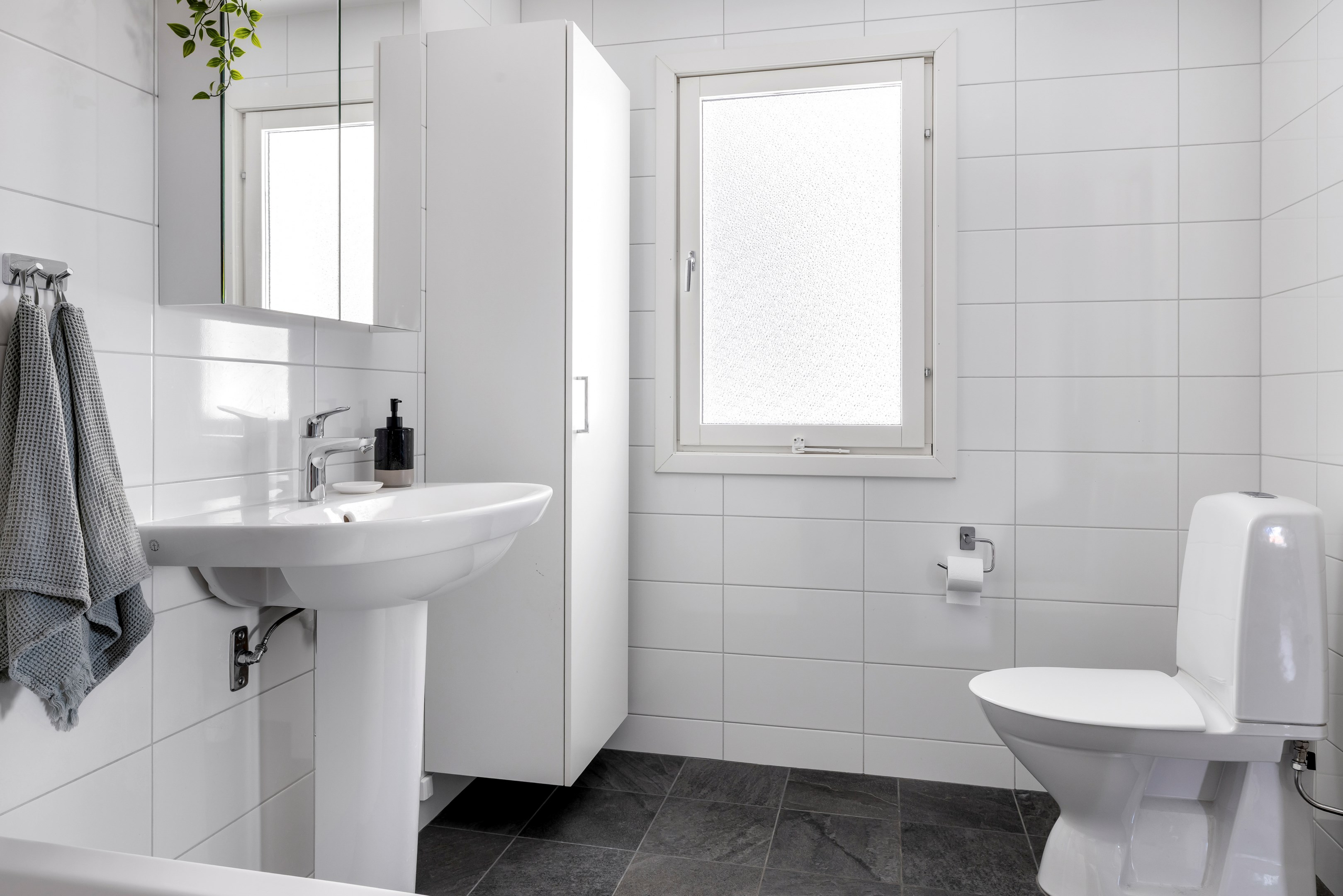 Bostadsbild från Frötuna 17, Såld i Rasbo, Uppsala