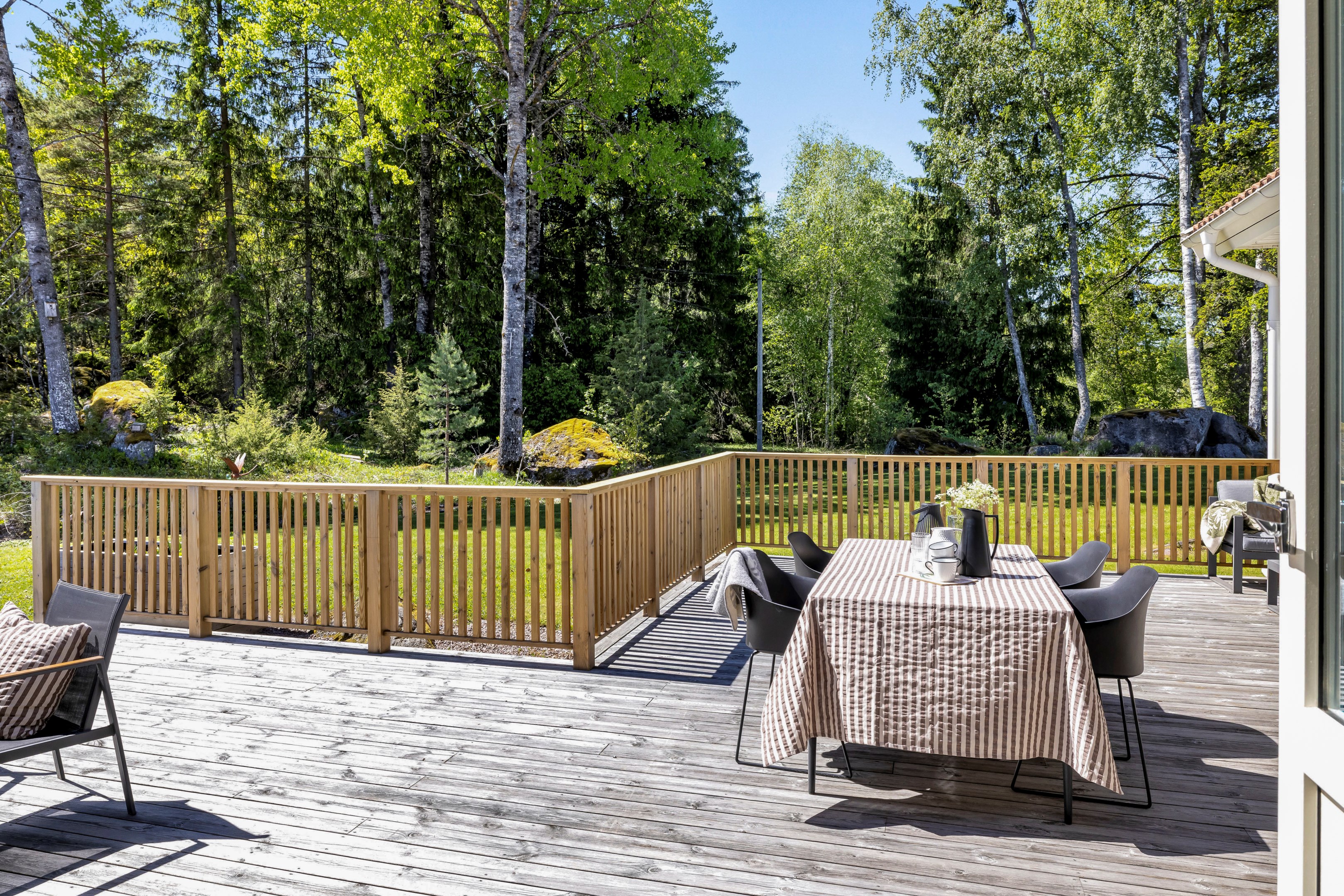 Bostadsbild från Frötuna 17, Såld i Rasbo, Uppsala