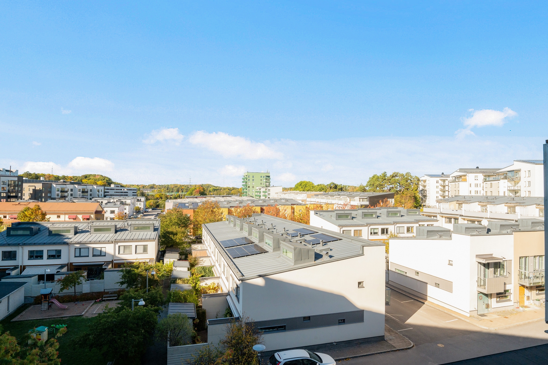 Bostadsbild från Gyllene Hästens Torg 9, Såld i Ulriksdal, Solna