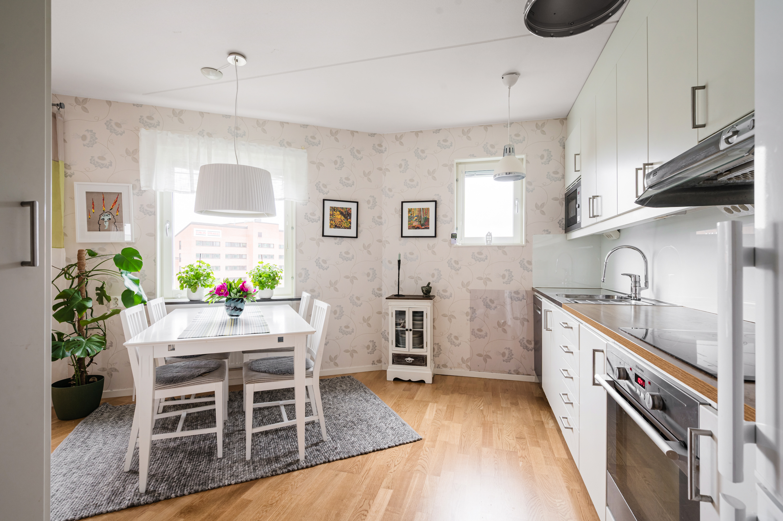 Bostadsbild från Gyllene Hästens Torg 9, Kommande i Ulriksdal, Solna