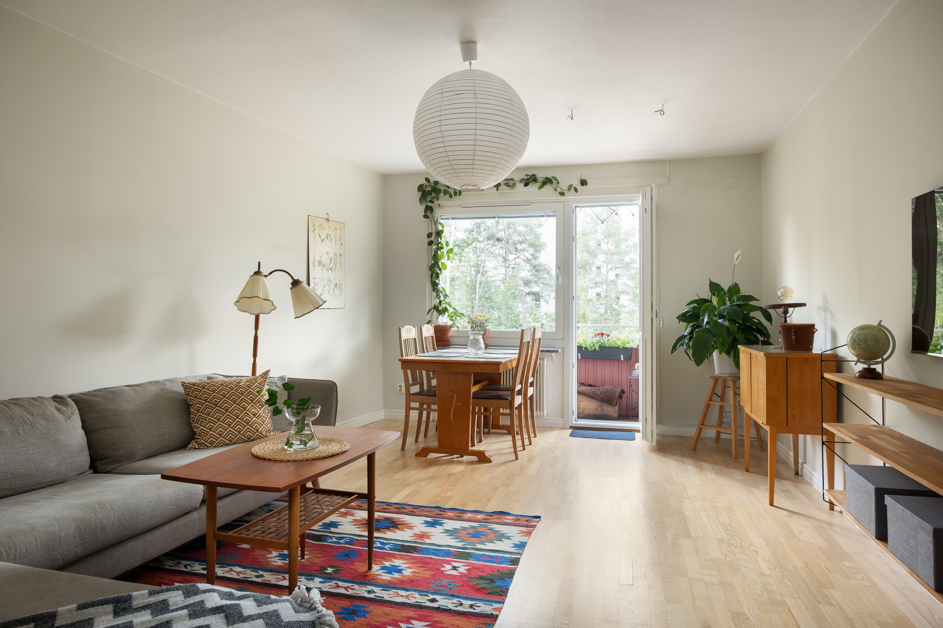Bostadsbild från Becksjudarvägen 47, Till salu i Finntorp, Nacka