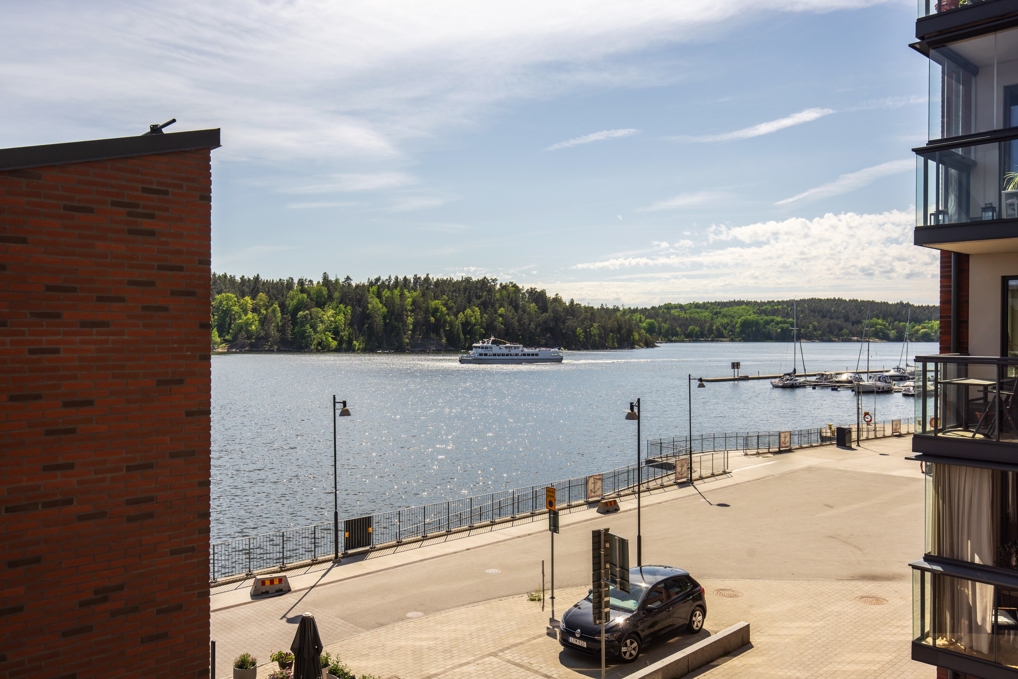 Bostadsbild från Tollare kaj 6, 3 tr, Till salu i Tollare, Nacka