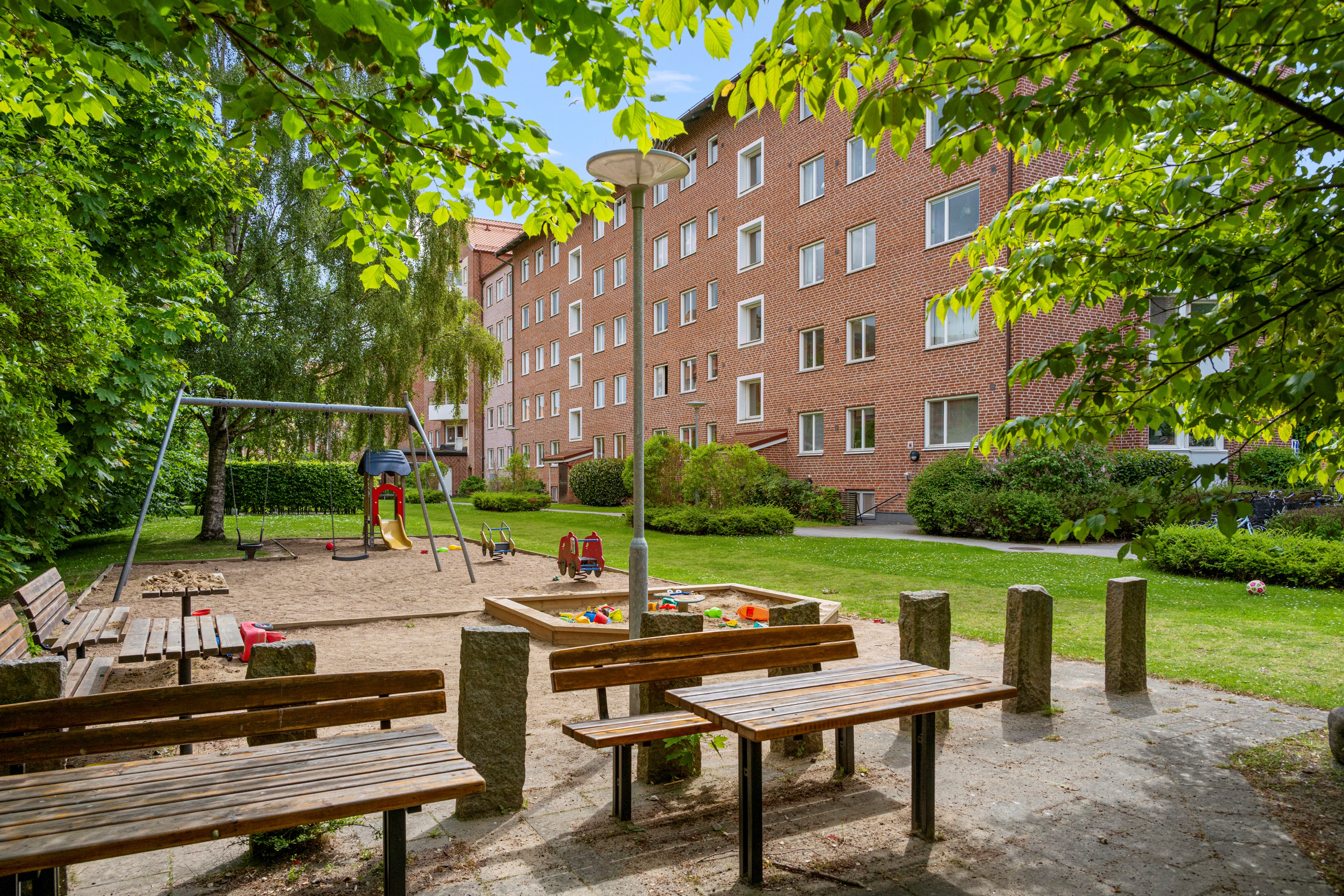Grön och fin plats för barnlek
