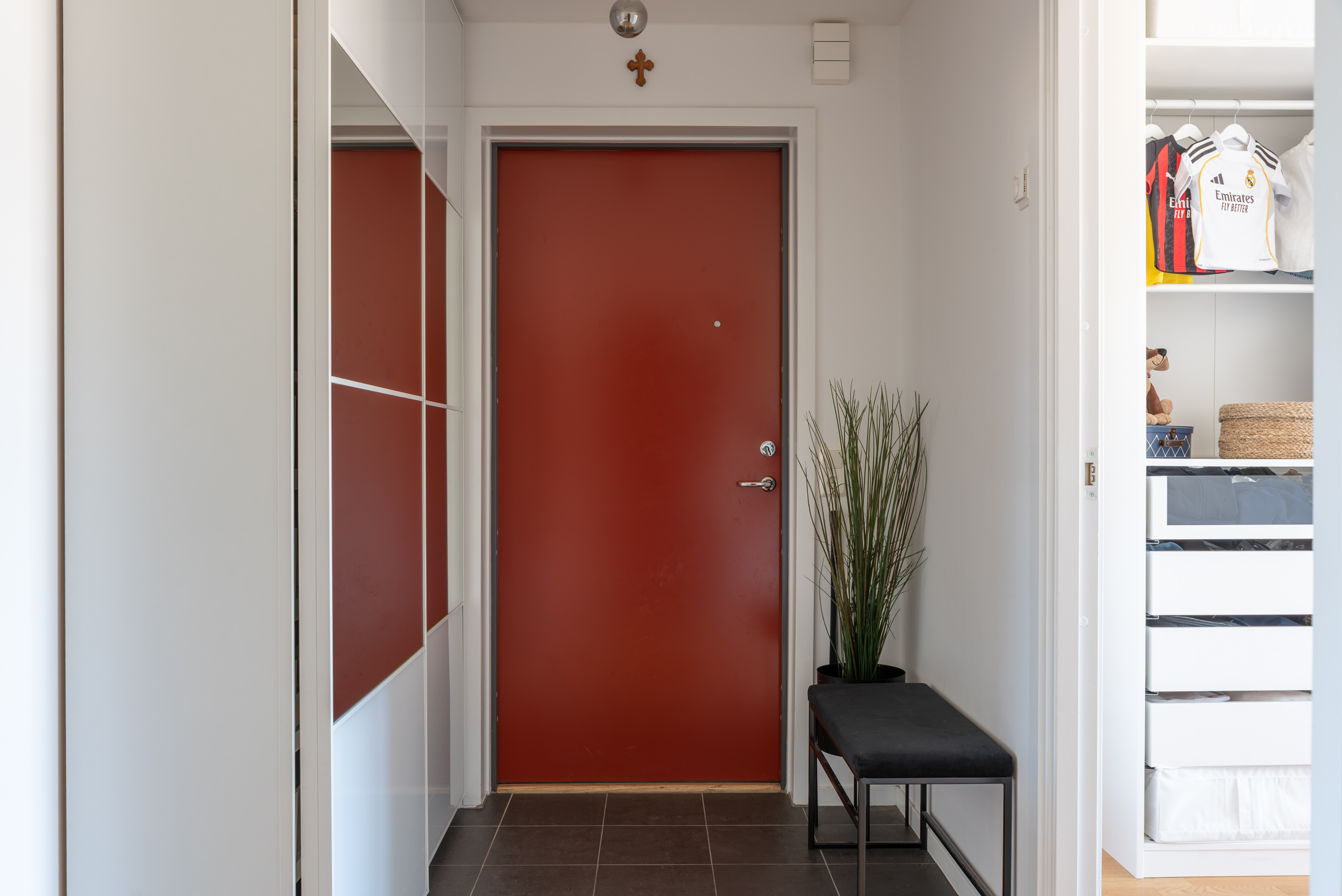 Bostadsbild från Älvkullevägen 12B, Kommande i Älvkullen, Västerås