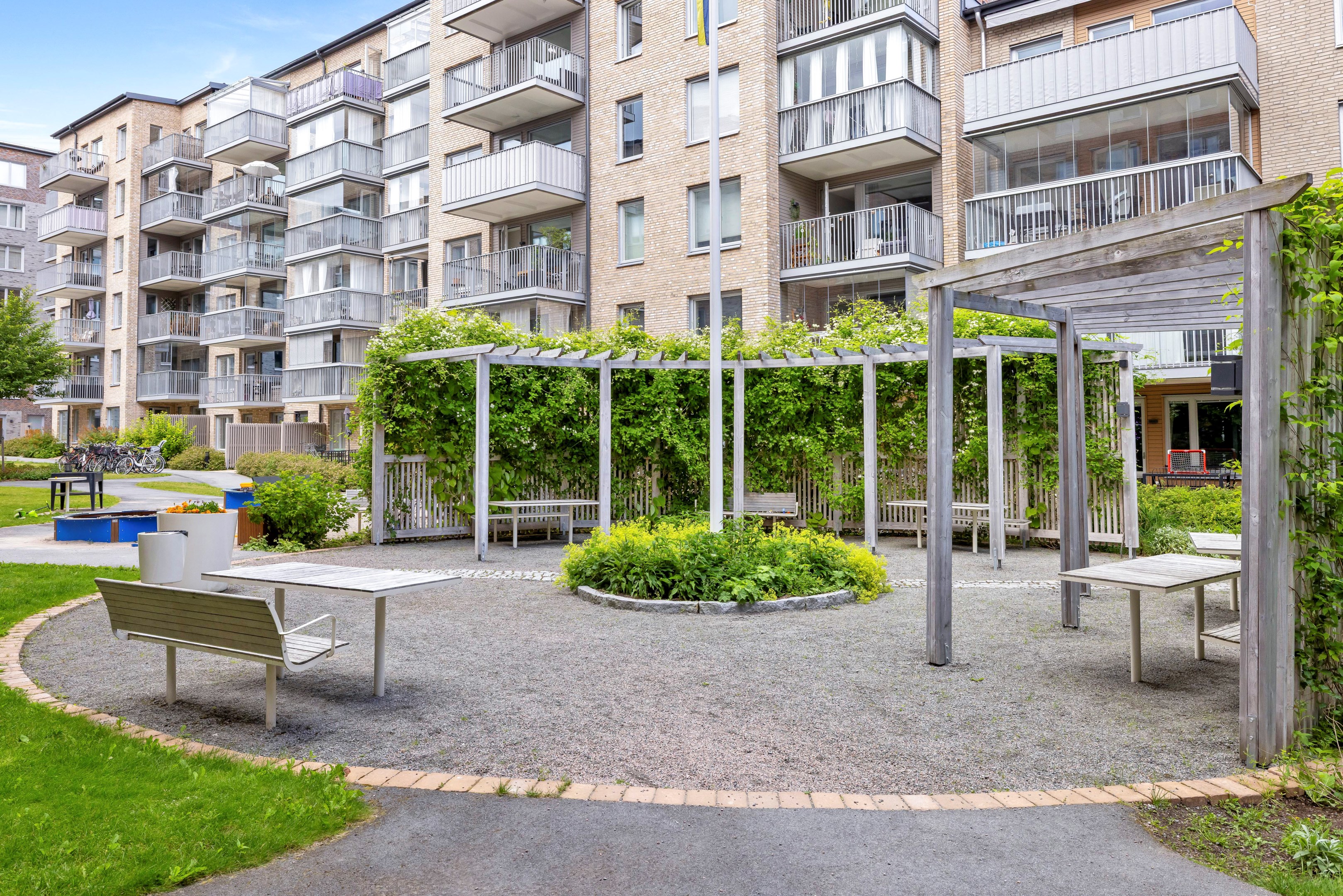 Bostadsbild från Gösta Wahlströms väg 2D, Till salu i Rickomberga, Uppsala