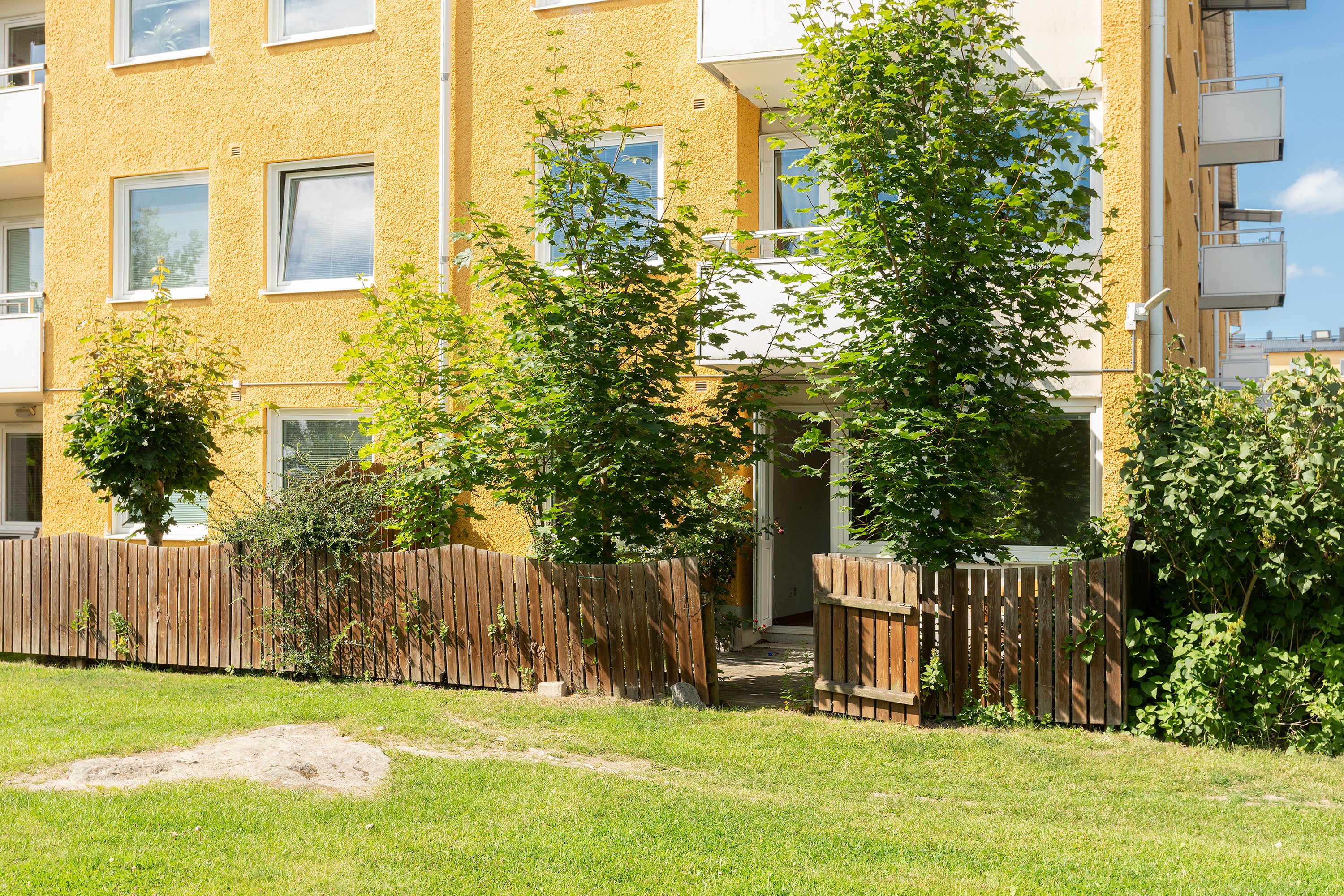Bostadsbild från Tullingebergsvägen 12C, Till salu i G:a Tullingeberg, Botkyrka