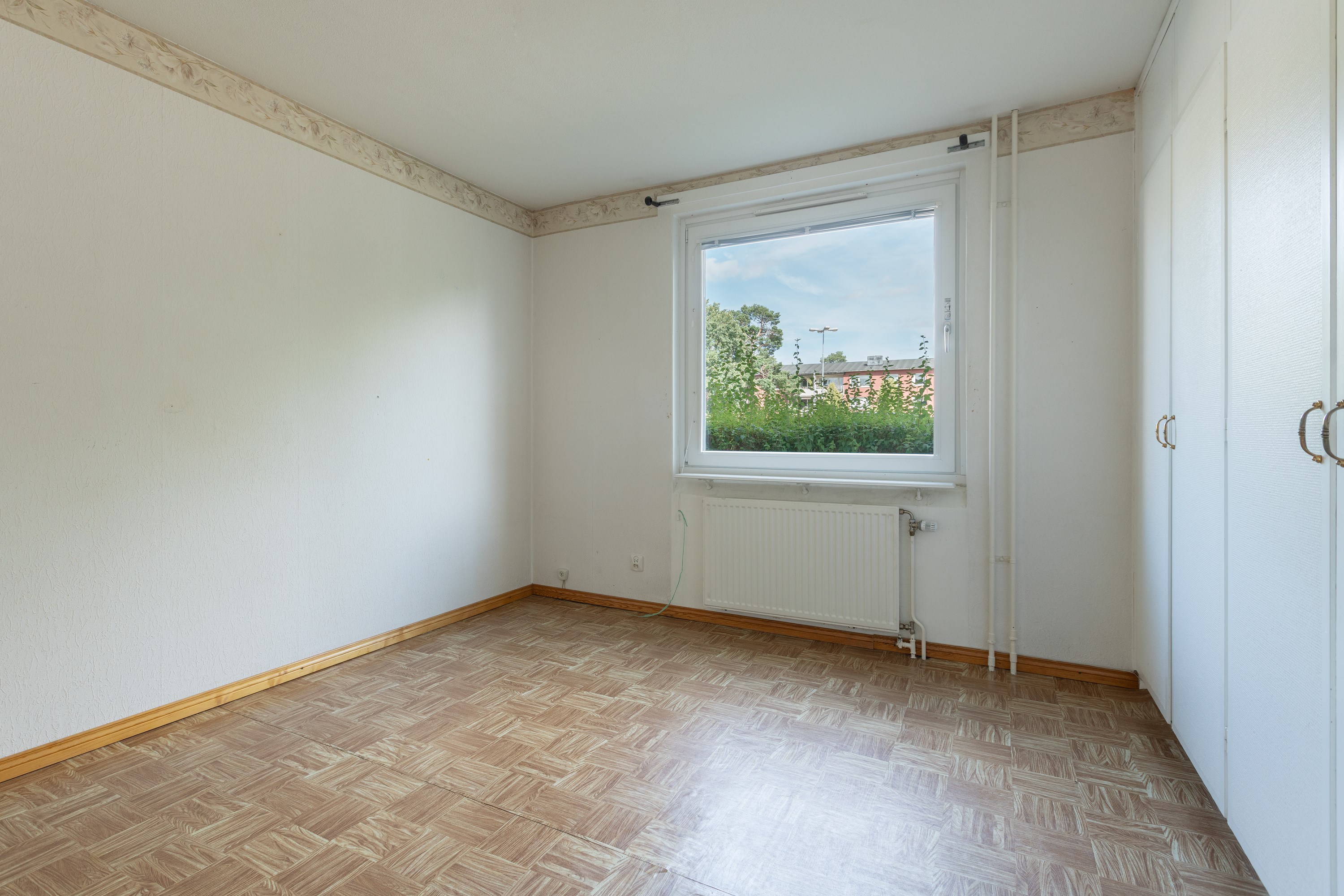 Bostadsbild från Tullingebergsvägen 12C, Till salu i G:a Tullingeberg, Botkyrka