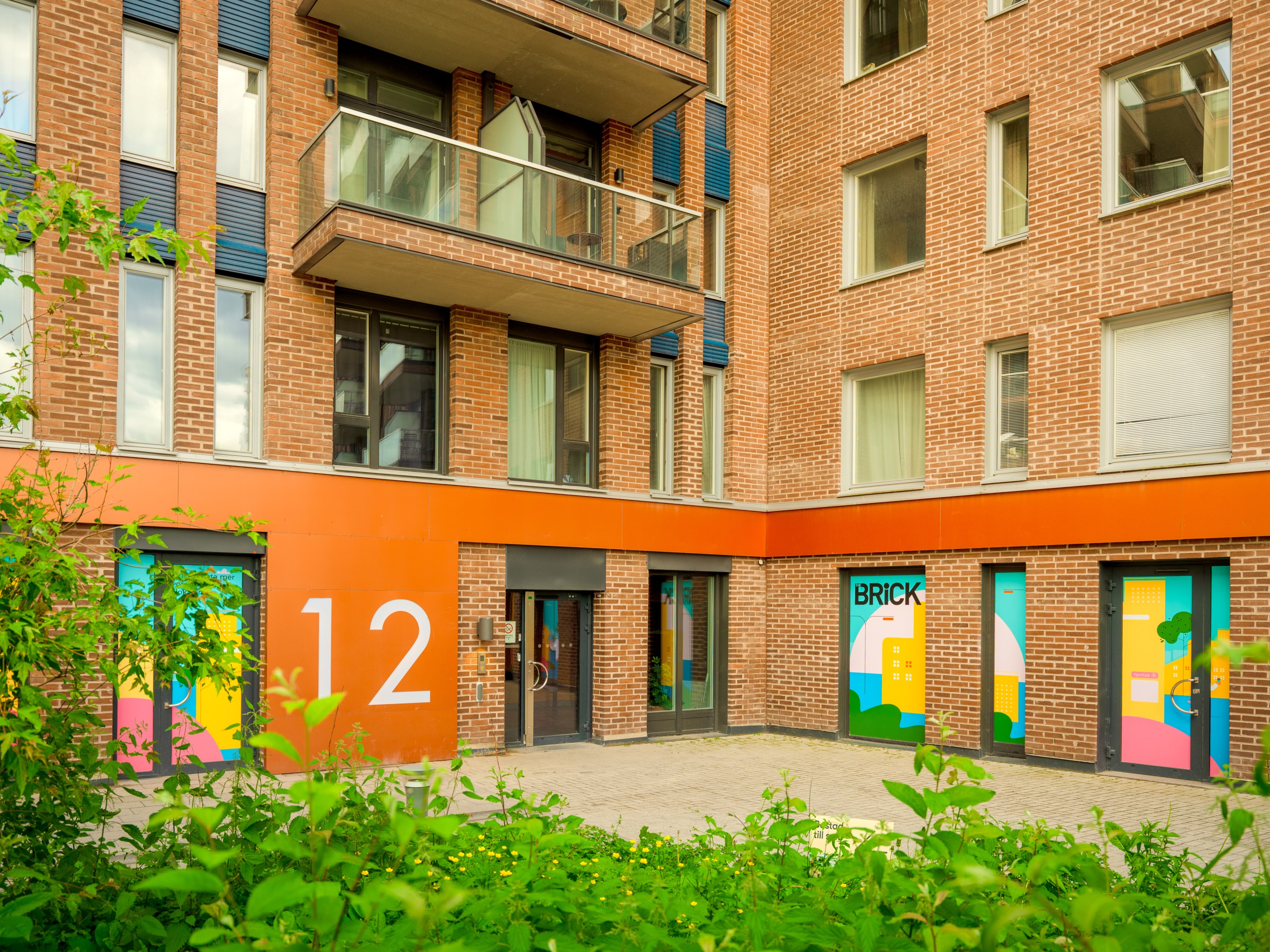Bostadsbild från Responsgatan 12, Till salu i Midsommarkransen, Stockholm