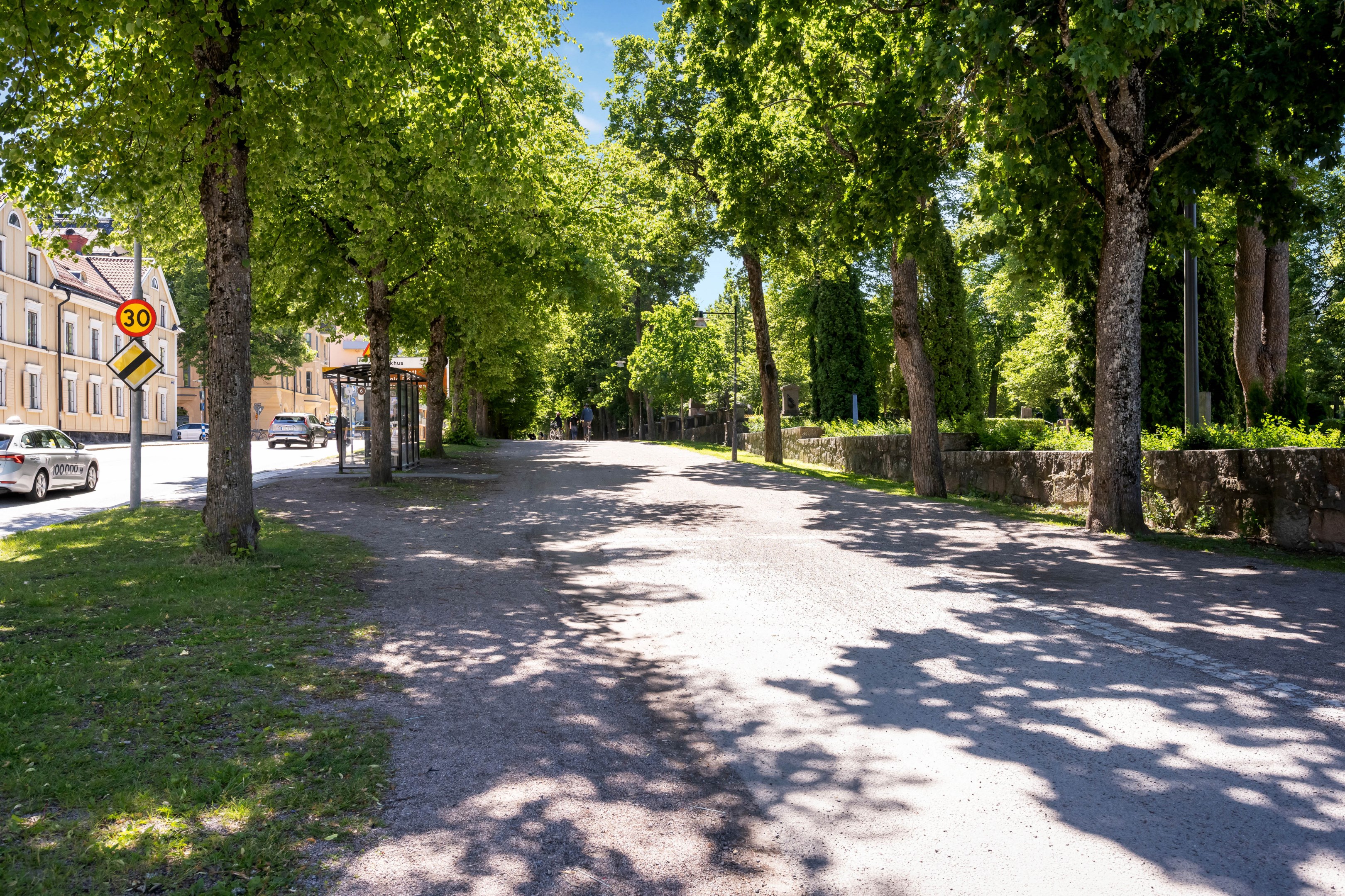 Bostadsbild från Kyrkogårdsgatan 23, Till salu i Öfre Slotts, Uppsala