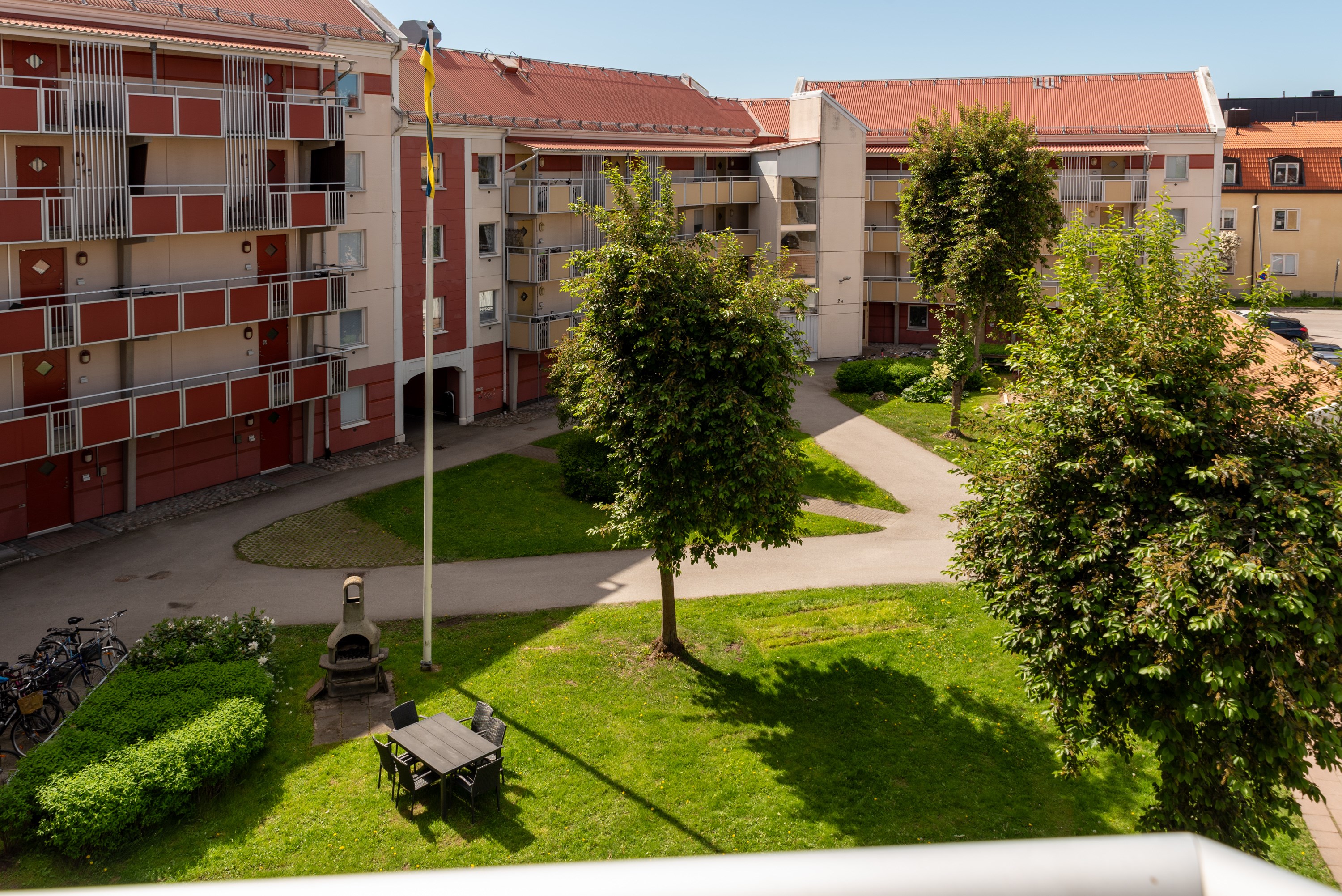 Bostadsbild från Lovisebergsvägen 2C, Såld i Karlsdal, Västerås