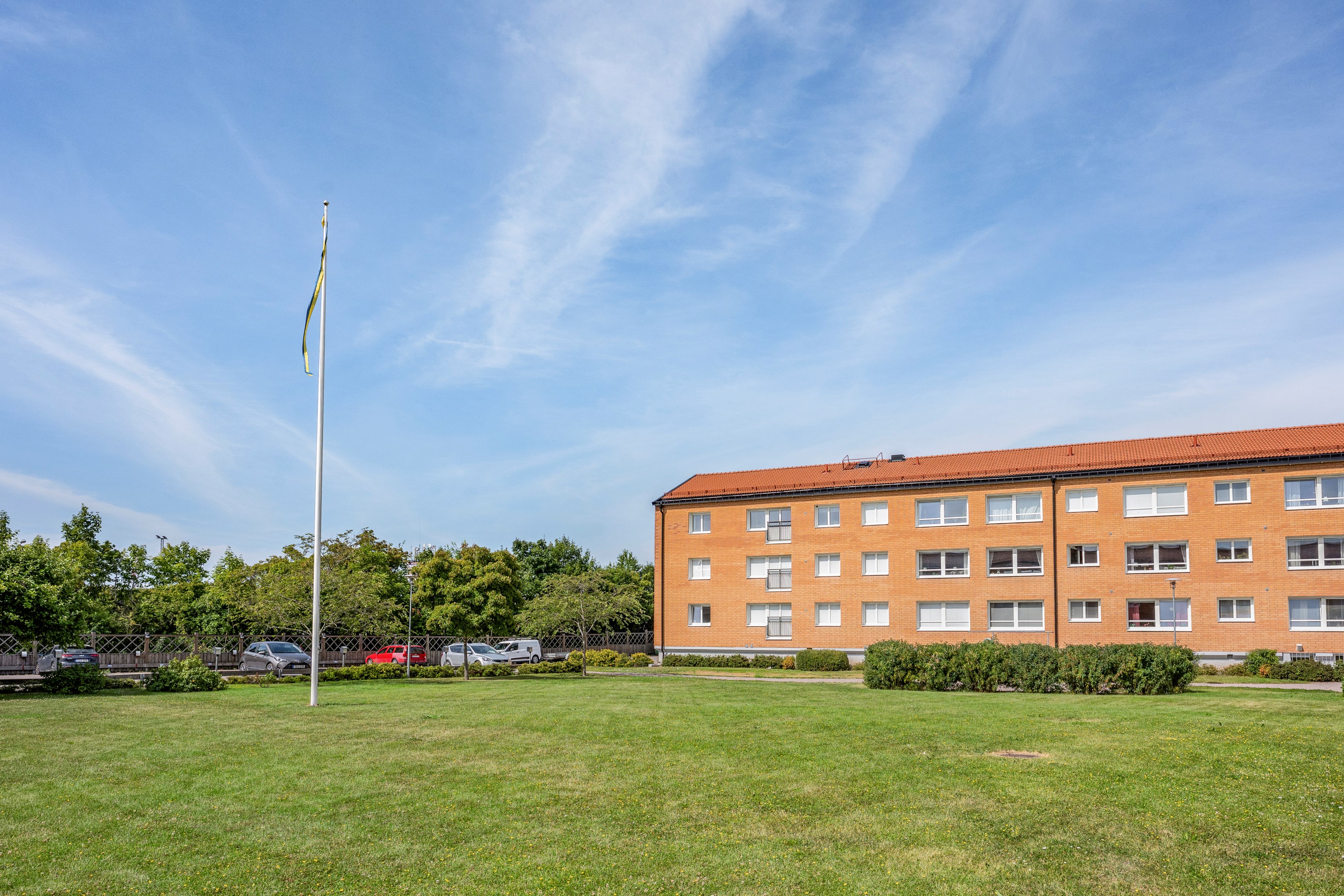 Bostadsbild från Årstagatan 19A, Till salu i Salabacke, Uppsala