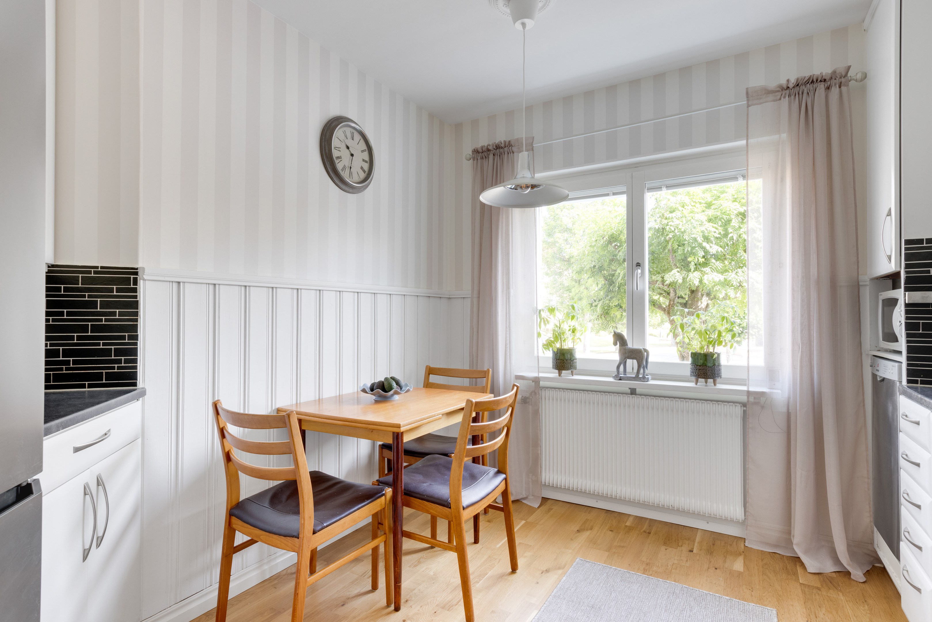Bostadsbild från Årstagatan 19A, Till salu i Salabacke, Uppsala