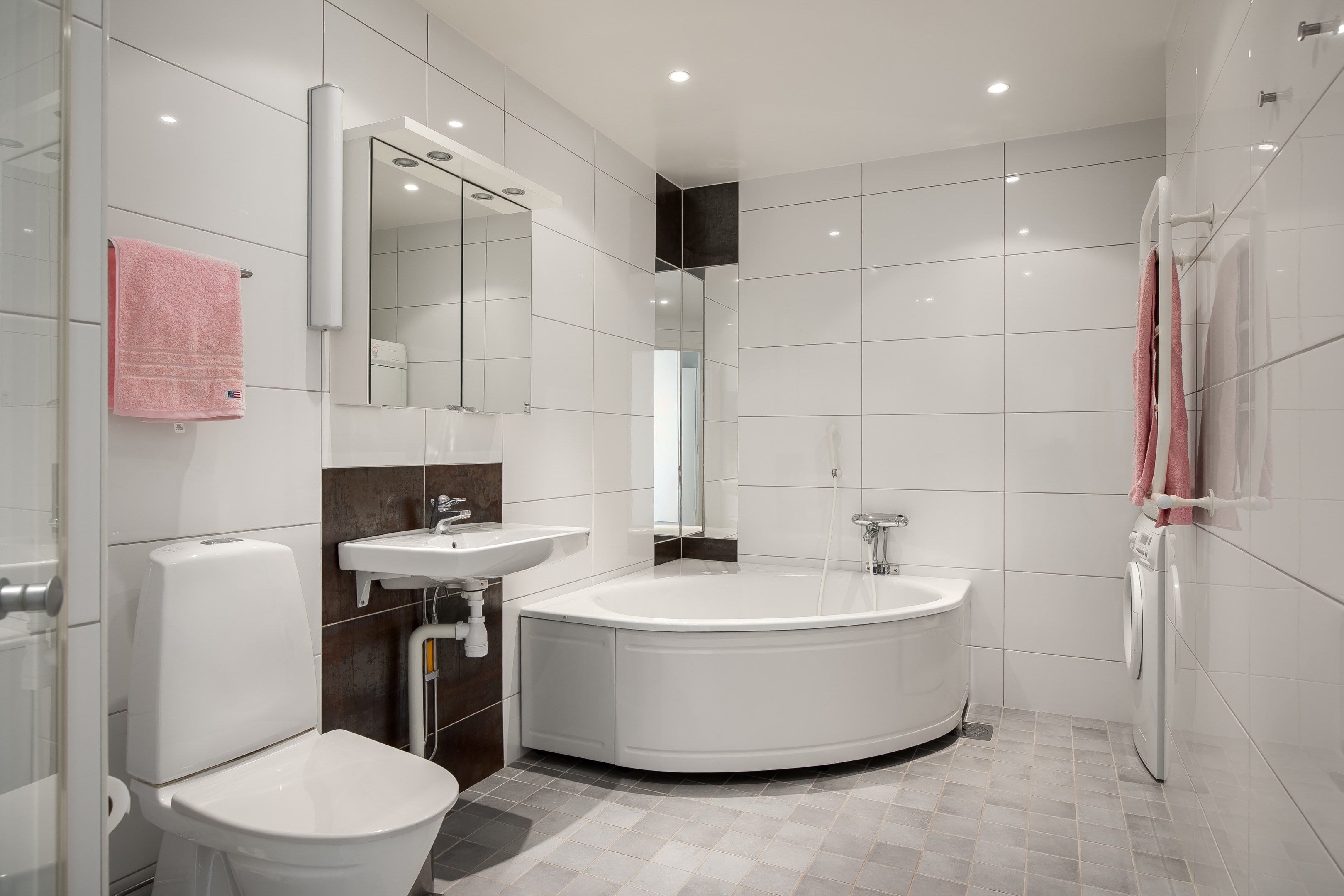 Bostadsbild från Gamla Värmdövägen 2, Såld i Finntorp, Nacka