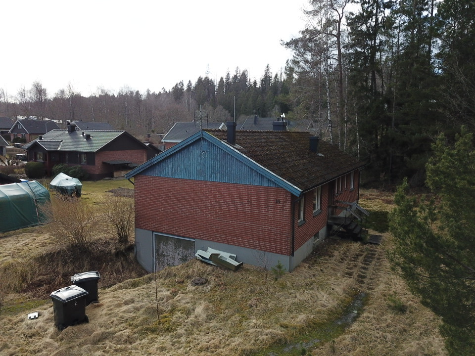 Tallvägen 10