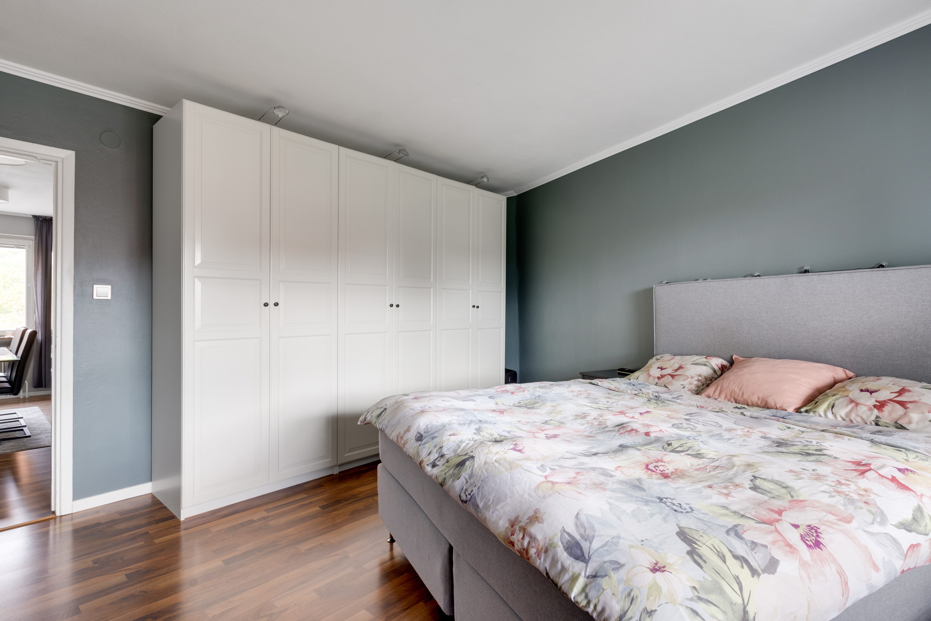 Bostadsbild från Årstagatan 41, Till salu i Salabacke, Uppsala