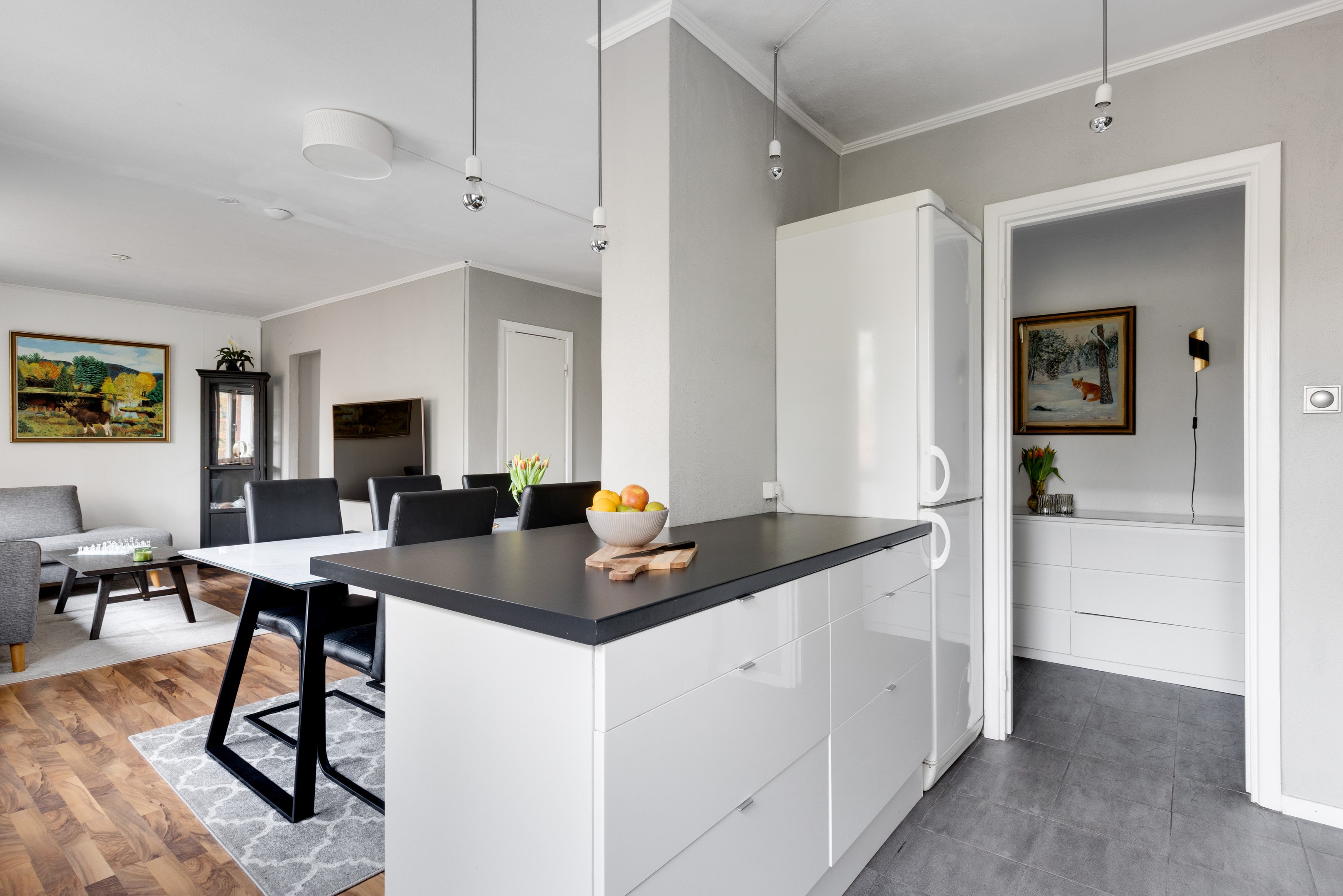 Bostadsbild från Årstagatan 41, Till salu i Salabacke, Uppsala