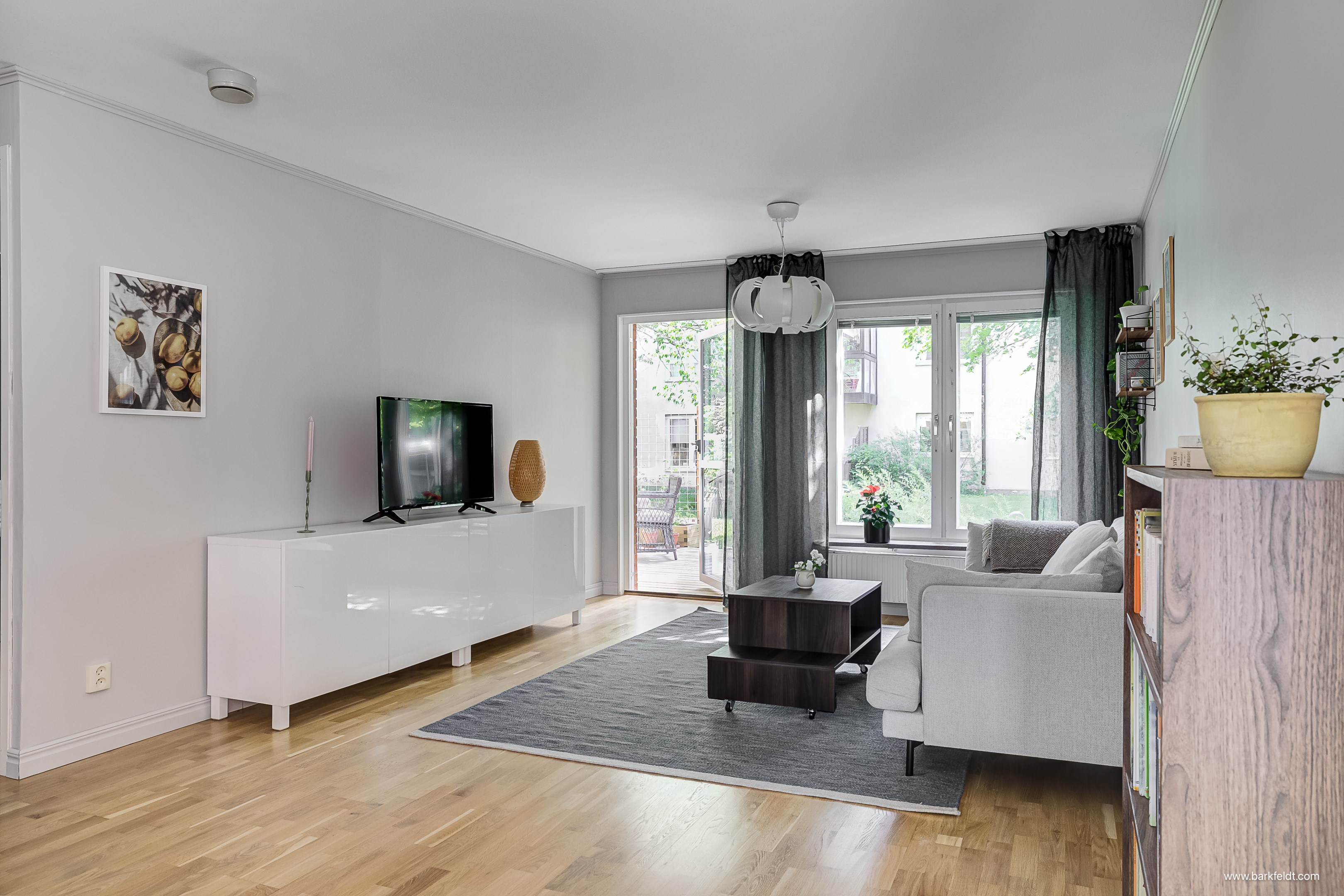 Bostadsbild från Lings väg 53, Till salu i Ling, Uppsala